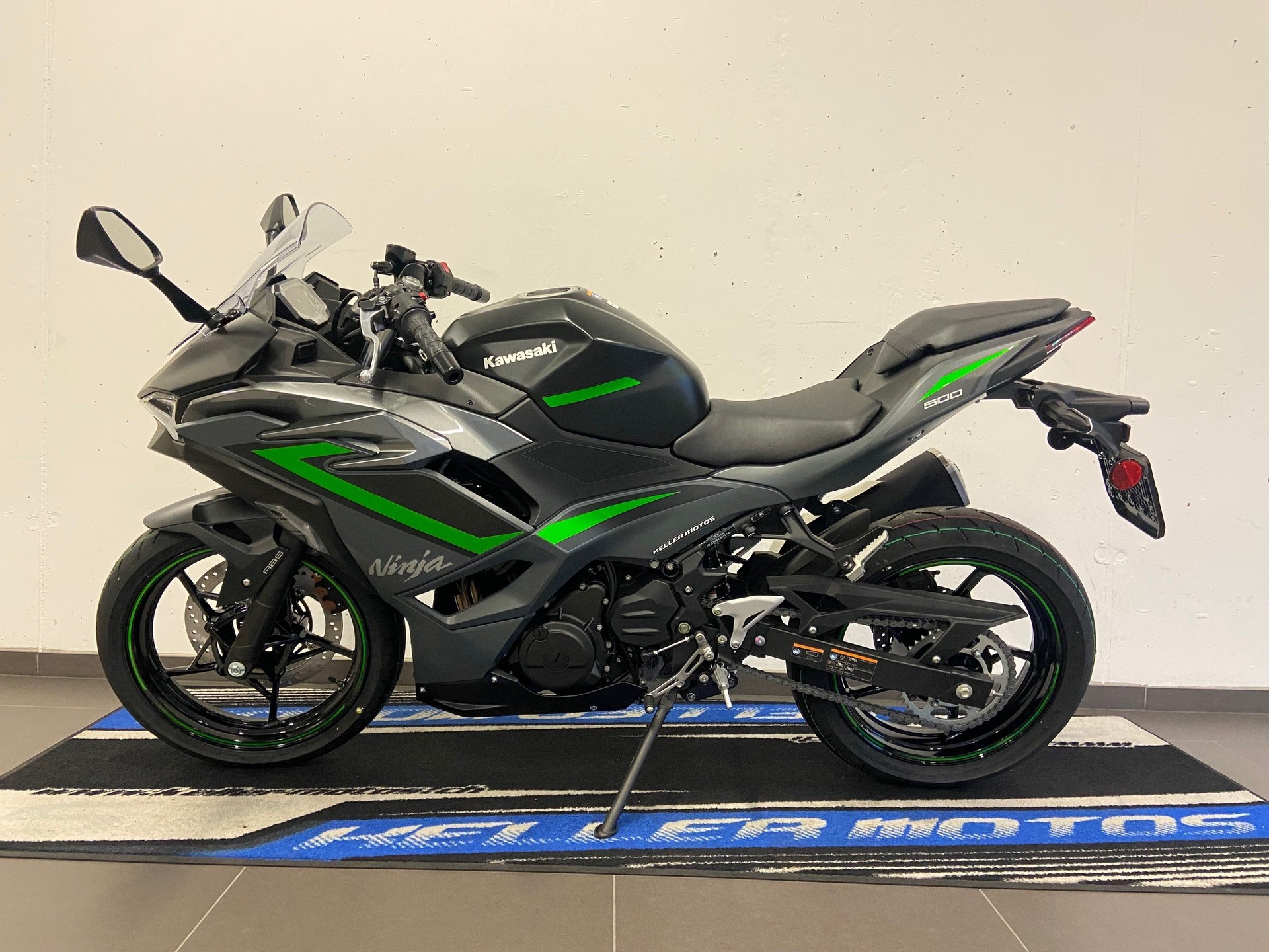 KAWASAKI Ninja 500 SE-image-1