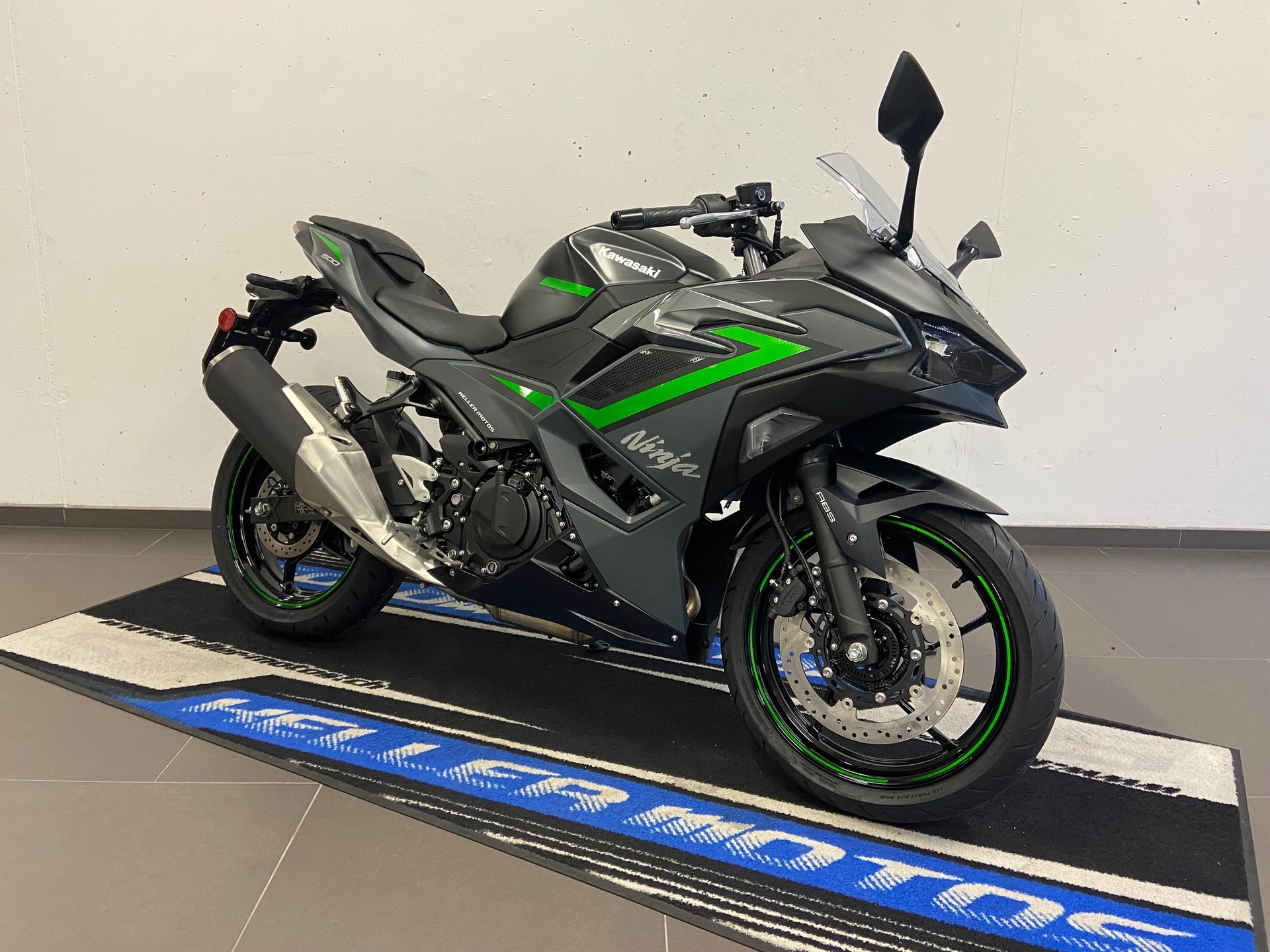 KAWASAKI Ninja 500 SE-image-2