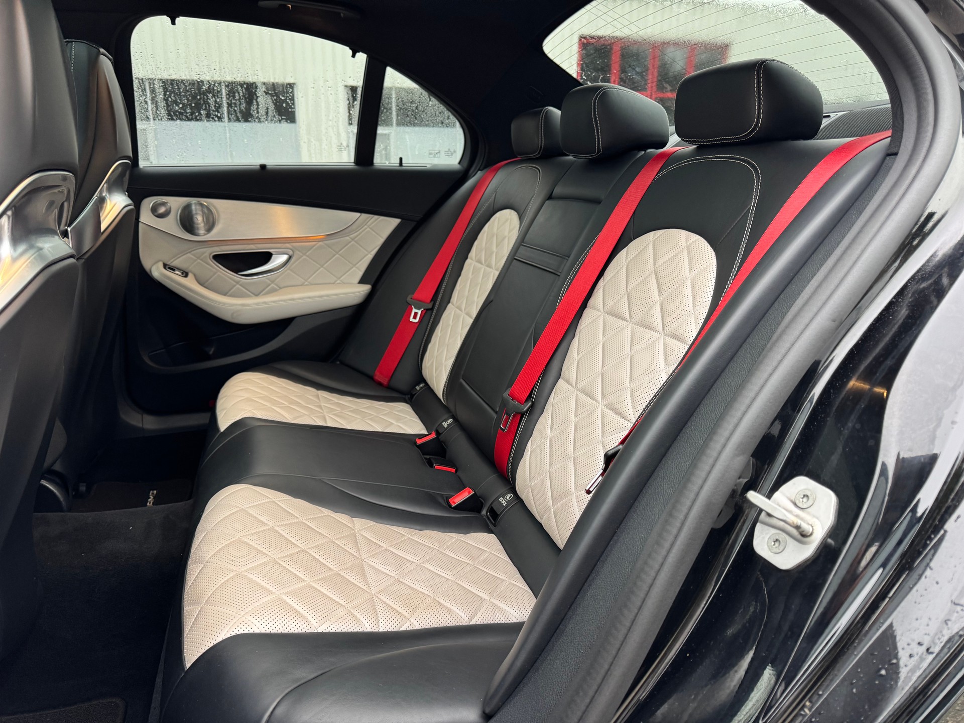 MERCEDES-BENZ C 450 AMG 4Matic 7G-Tronic-image-7