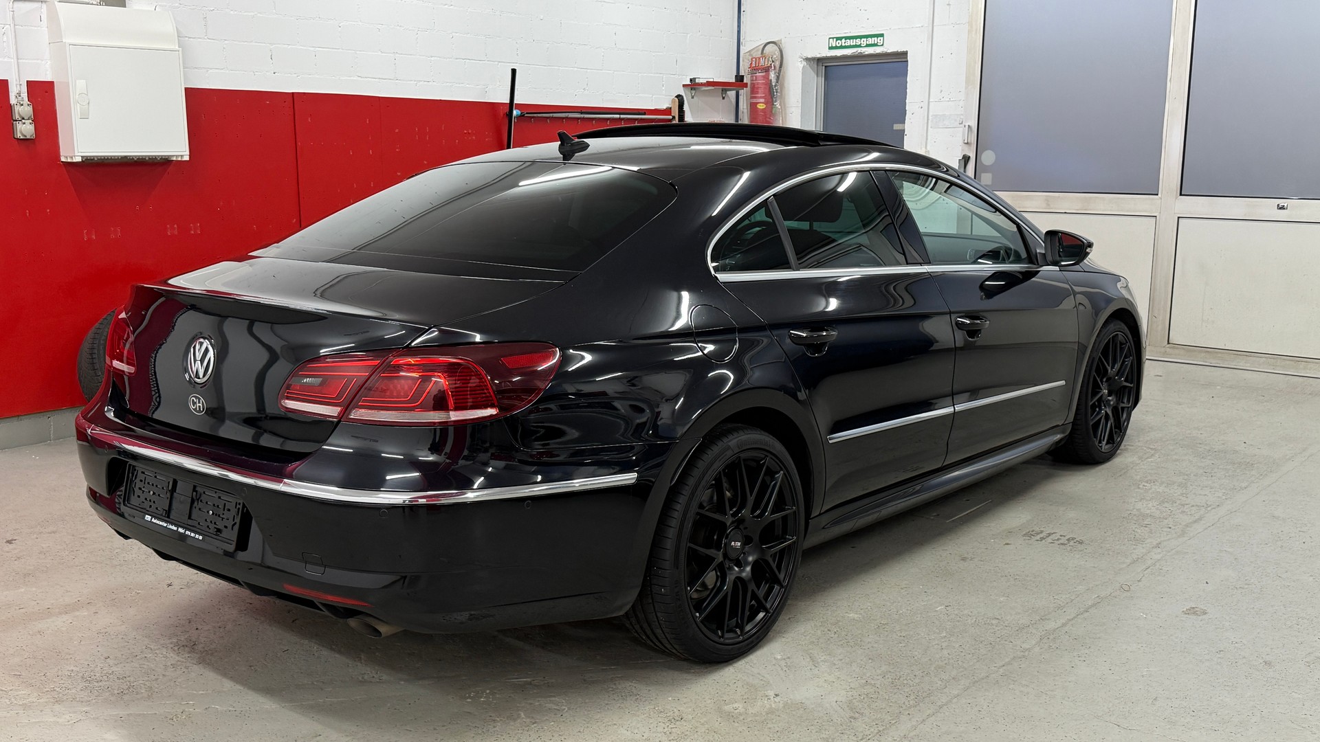 VW CC 2.0 TDI BlueMotion Technology 4Motion DSG*R-Line in&Exteriuor*abMFK*8fach berädert*RFK*NAVI*Garantie*u.v.m*-image-5