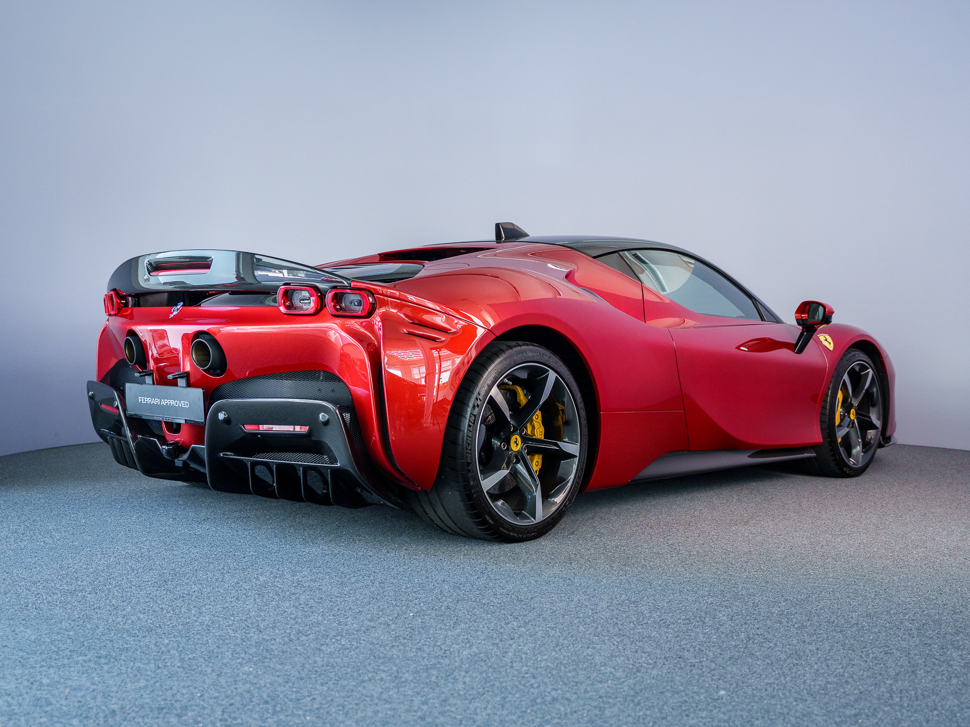 FERRARI SF90 Stradale-image-4