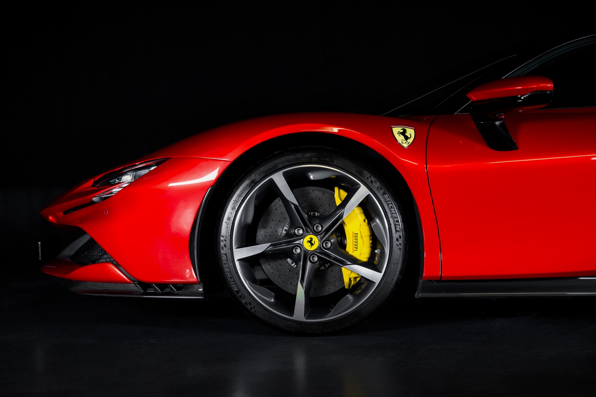 FERRARI SF90 Stradale-image-4