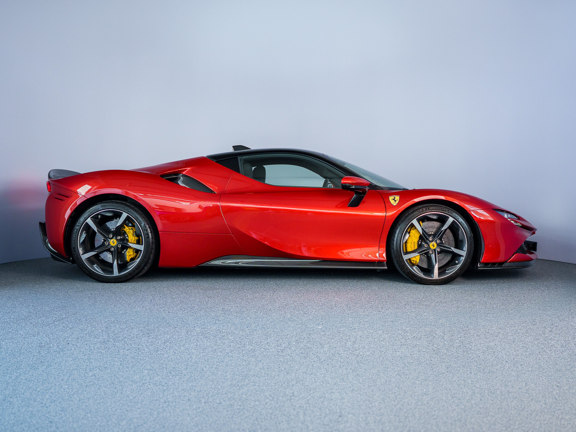 FERRARI SF90 Stradale-image-8