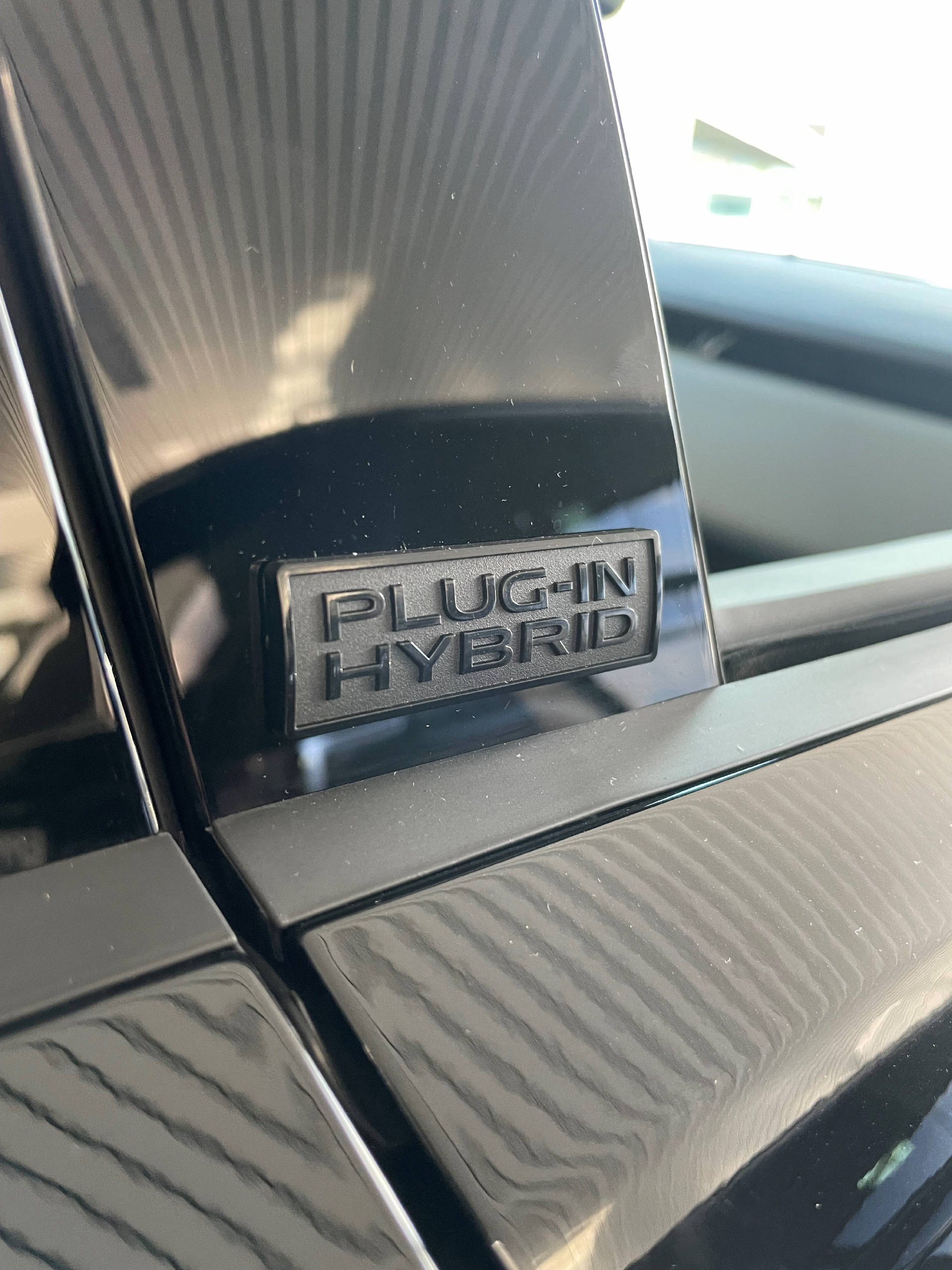 LAND ROVER Range Rover Evoque 1.5 T 300e Autobiography-image-28