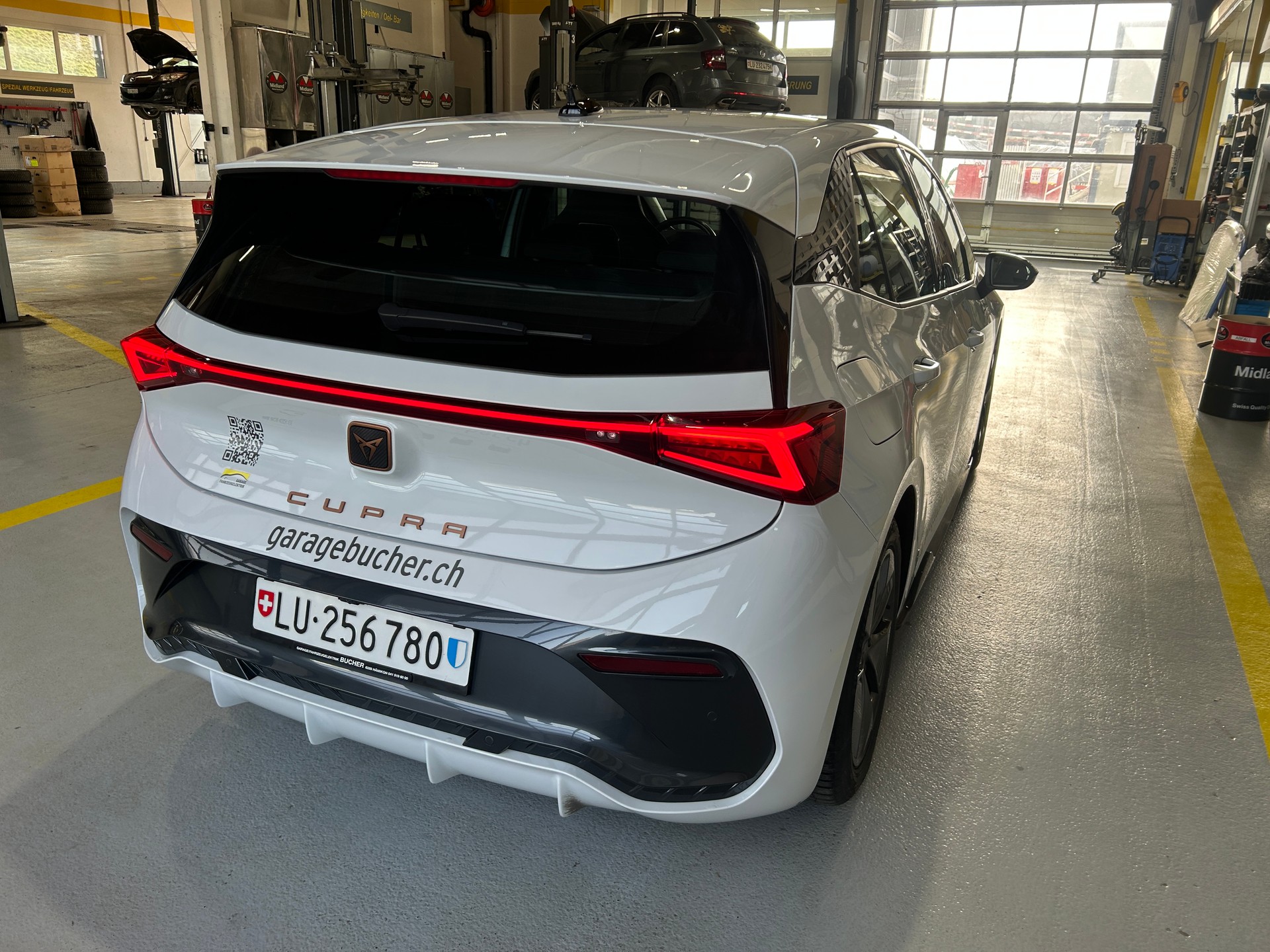 CUPRA Born 58 kWh-image-2