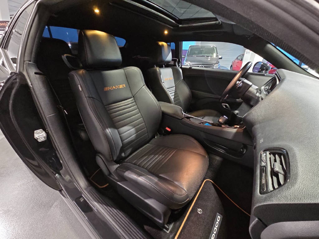 DODGE Challenger 6.4 V8 SRT HEMI "Shaker"-image-2