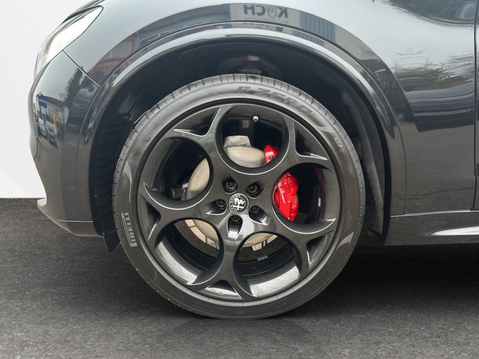 ALFA ROMEO Stelvio 2.0 Q4 280 Veloce-image-15