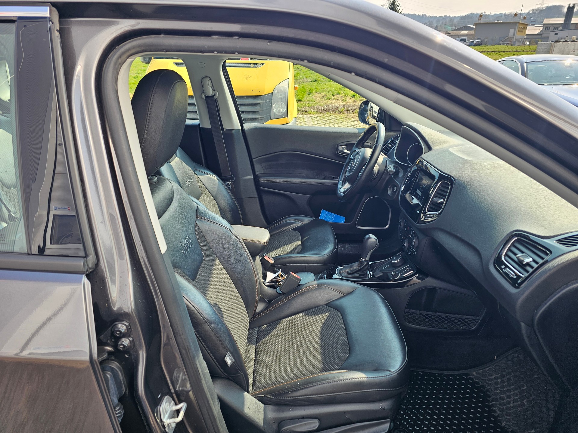 JEEP Compass 2.0CRD FREEDOM AWD 9ATX-image-9