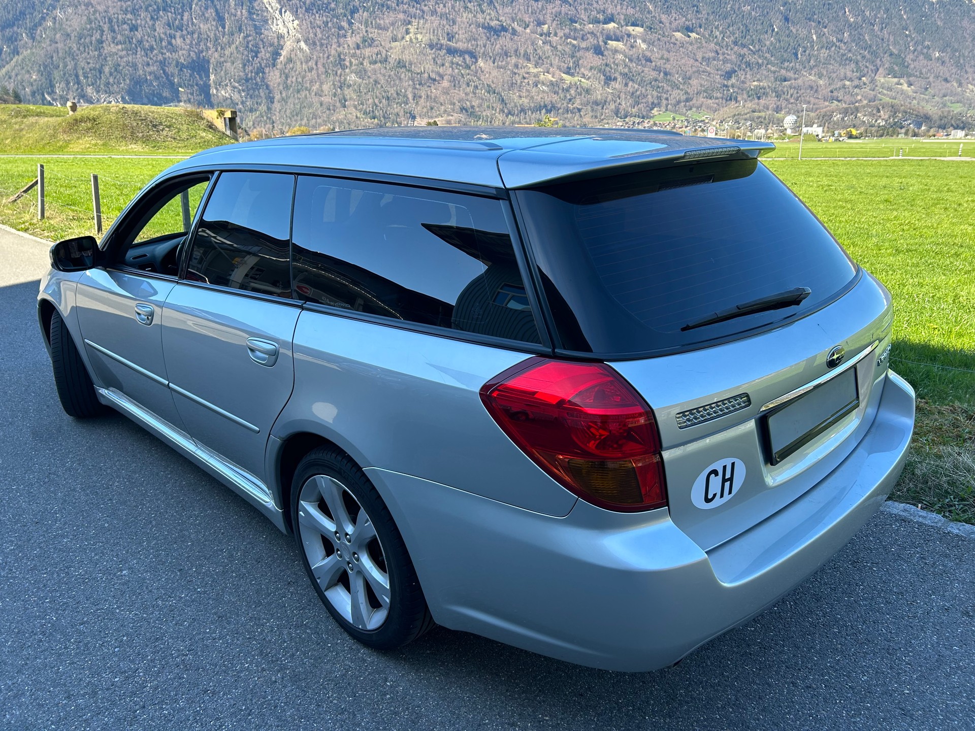SUBARU Legacy 3.0R AWD Executive Automatic-image-4