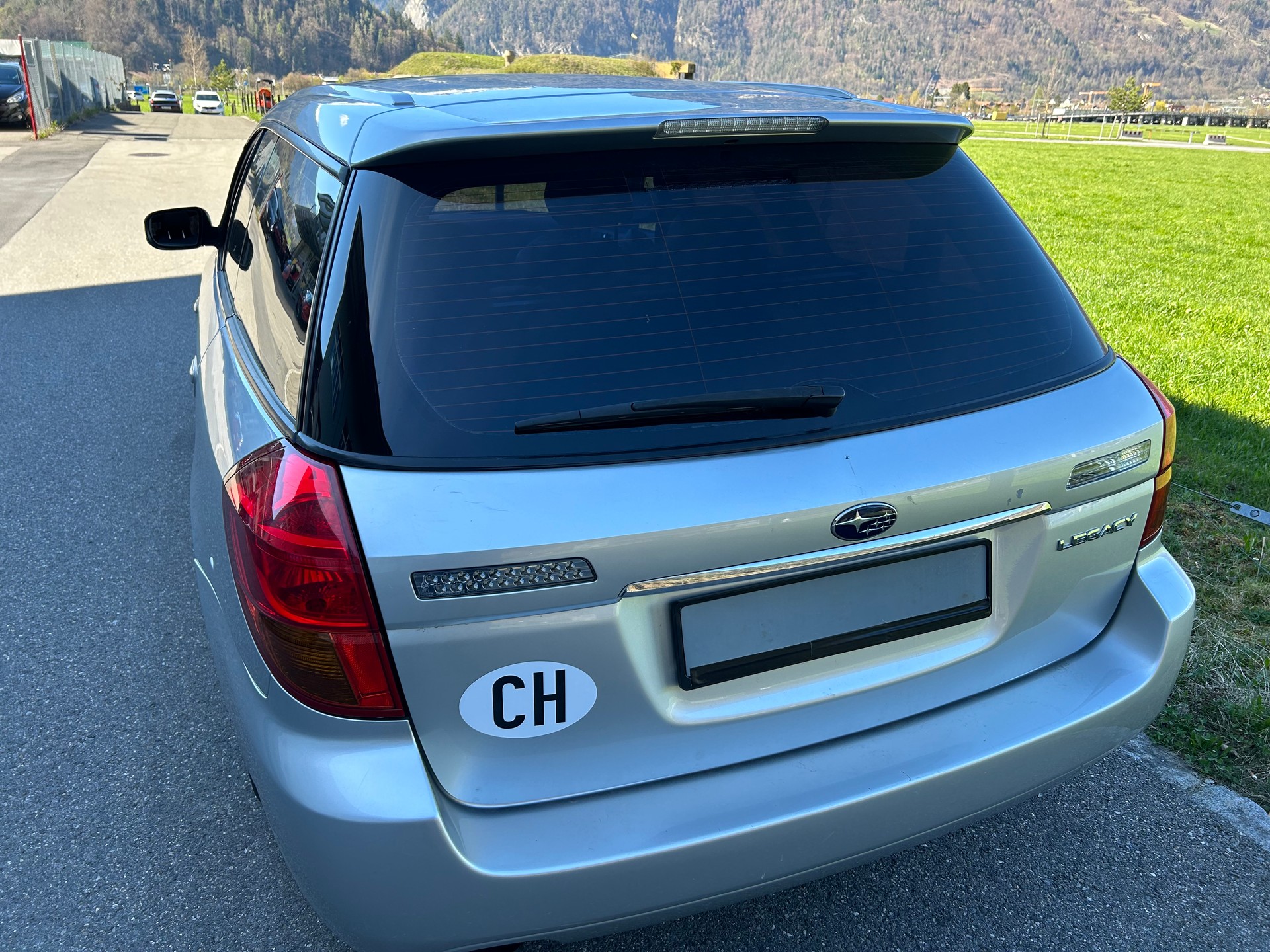 SUBARU Legacy 3.0R AWD Executive Automatic-image-6