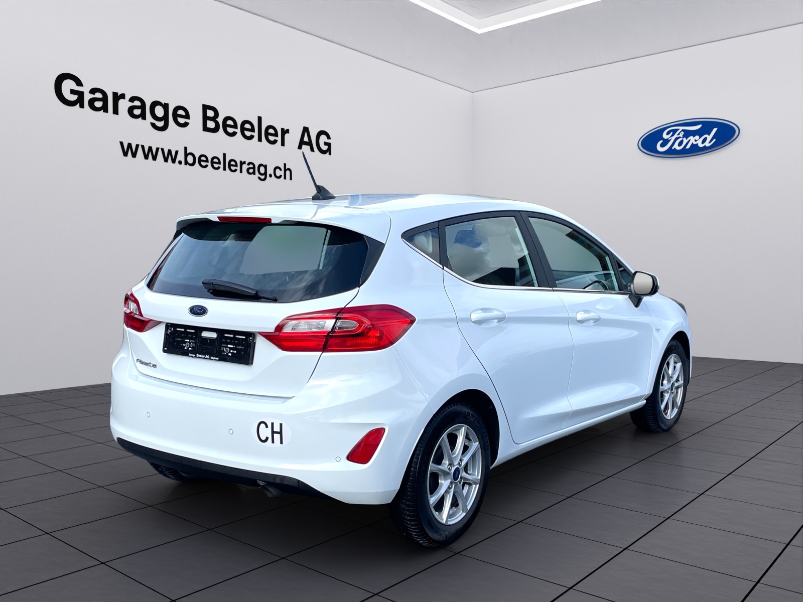 FORD Fiesta 1.0 EcoB Titanium-image-4