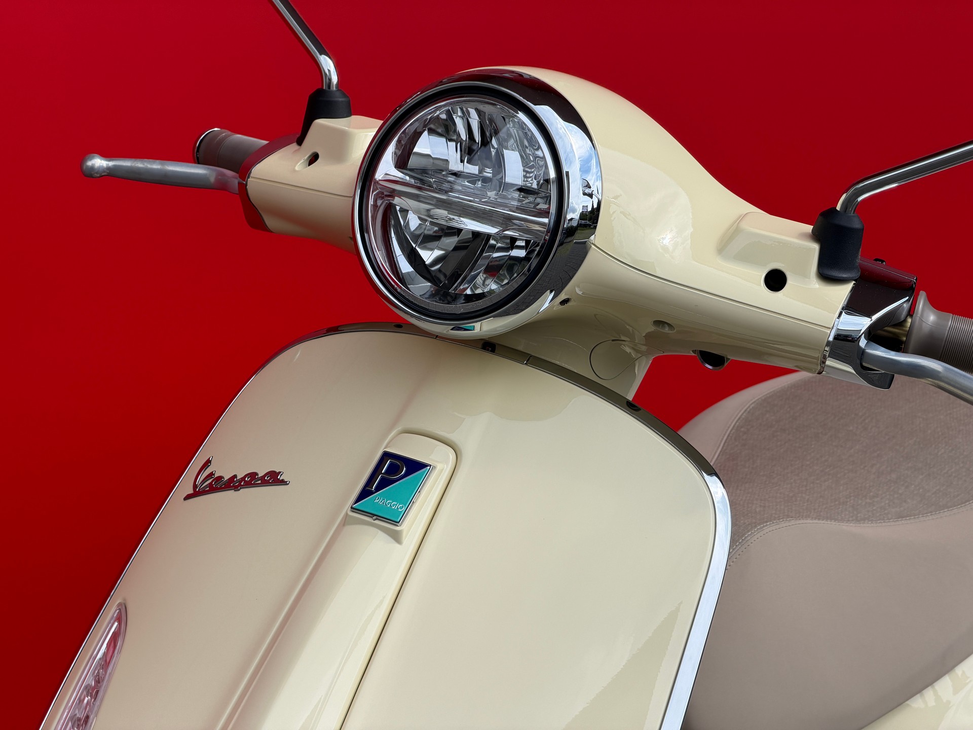 PIAGGIO Vespa 125 Primavera S MY26-image-13