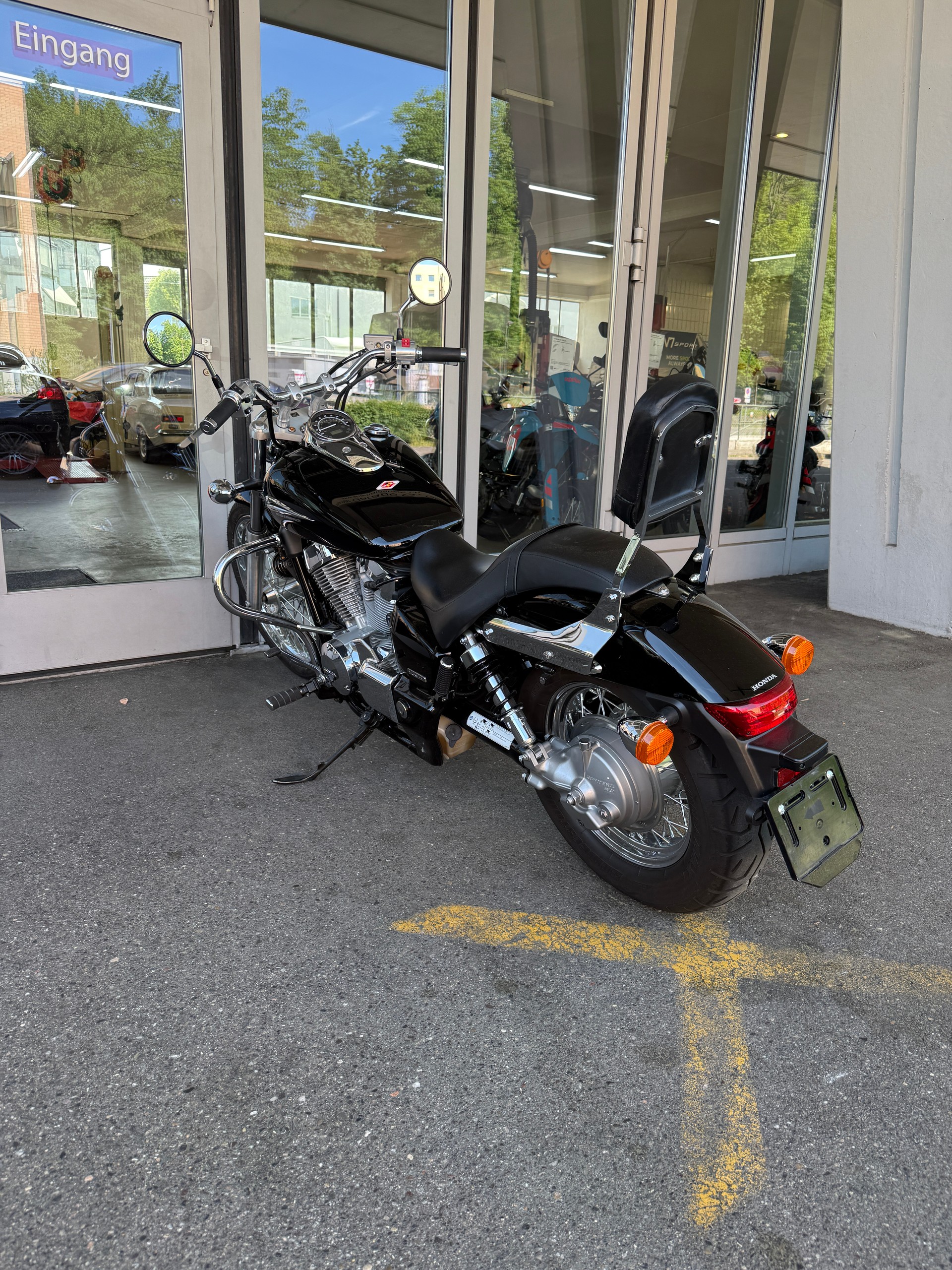 HONDA VT 750 C2S Shadow Spirit ABS-image-9