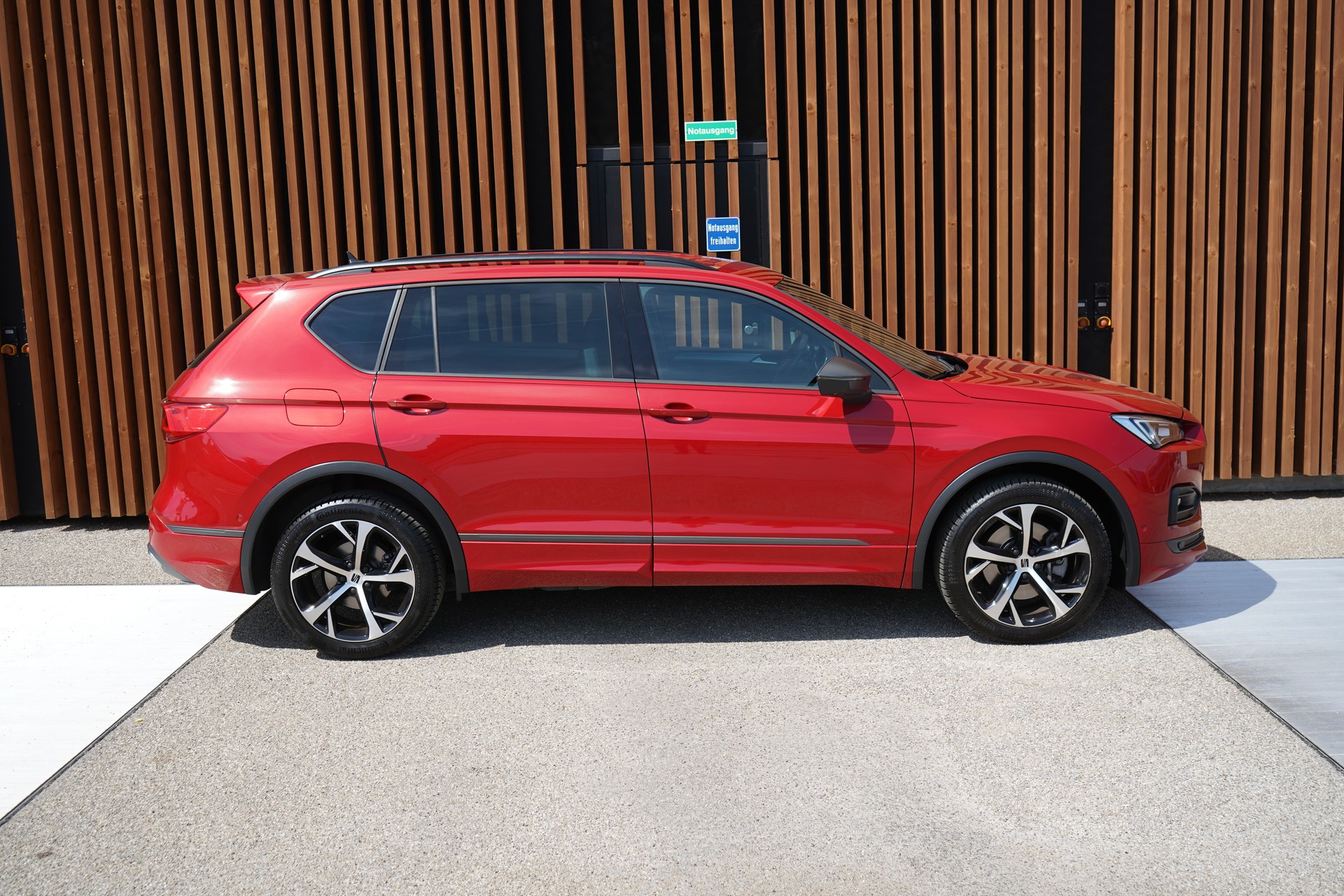 SEAT TARRACO 2.0 TDI CR FR 4DRIVE DSG l 200 PS-image-4
