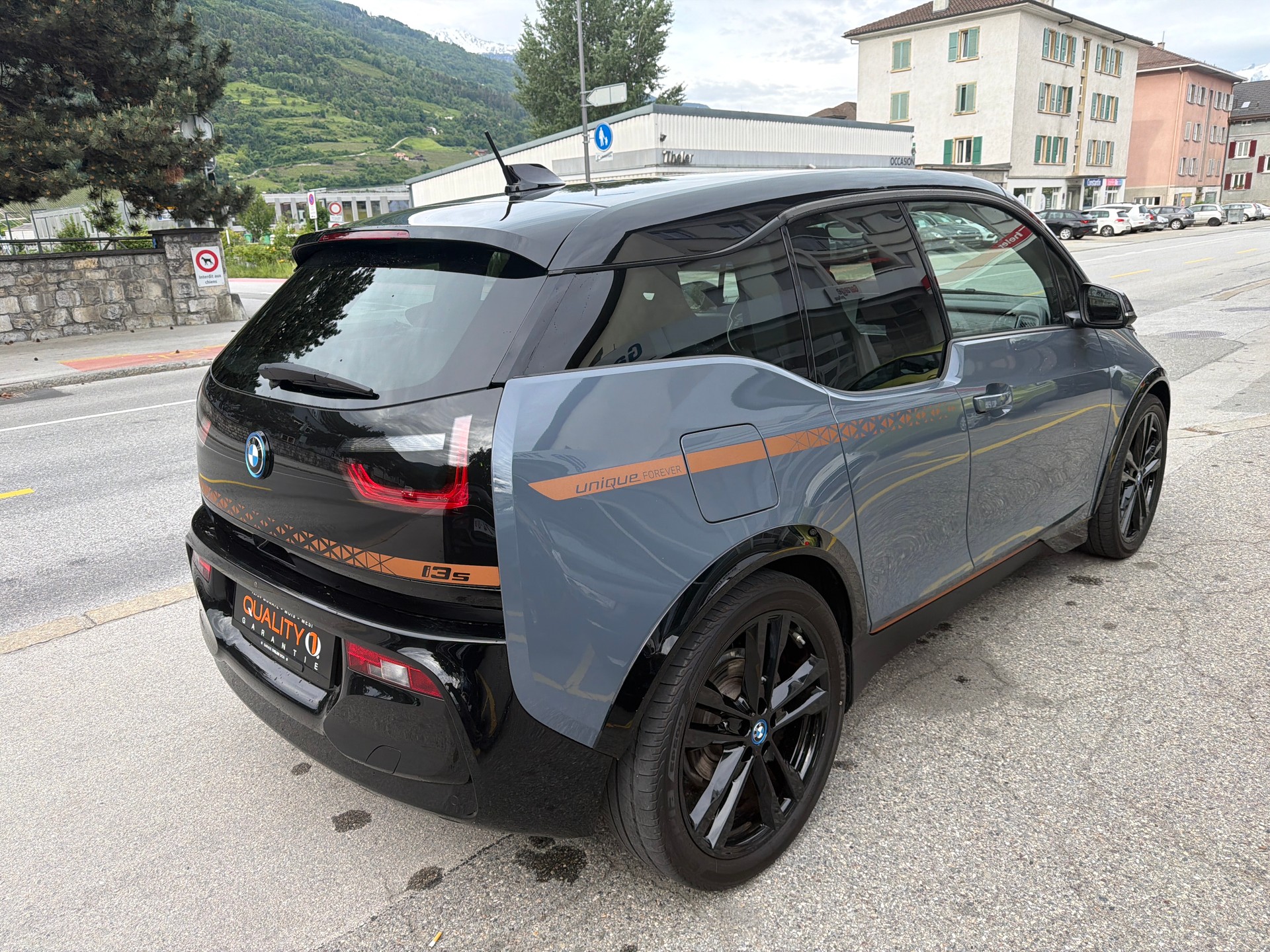 BMW i3s (120Ah) Unique Forever Edition-image-4
