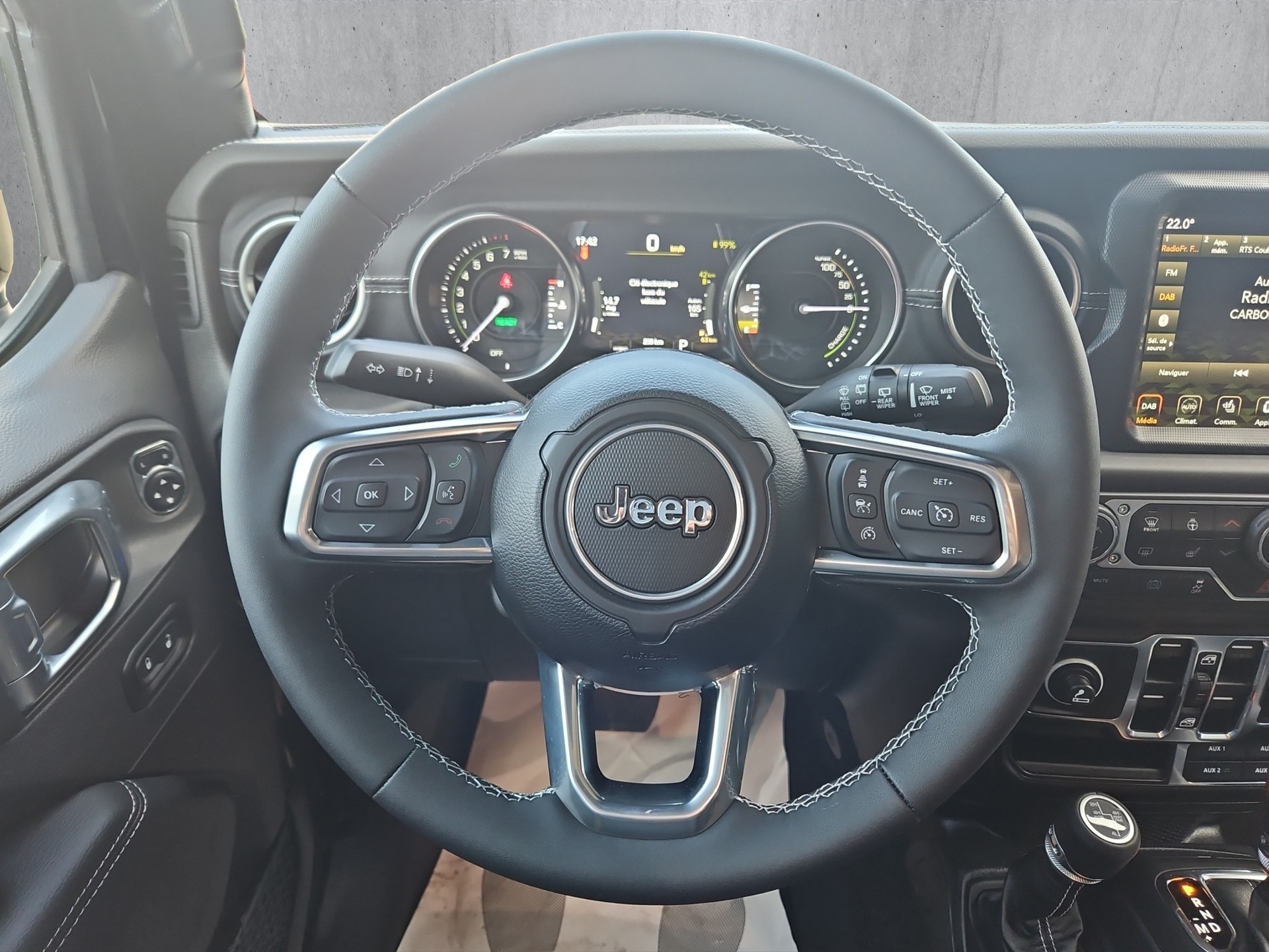 JEEP WRANGLER 4xe 2.0 380cv Sahara-image-7