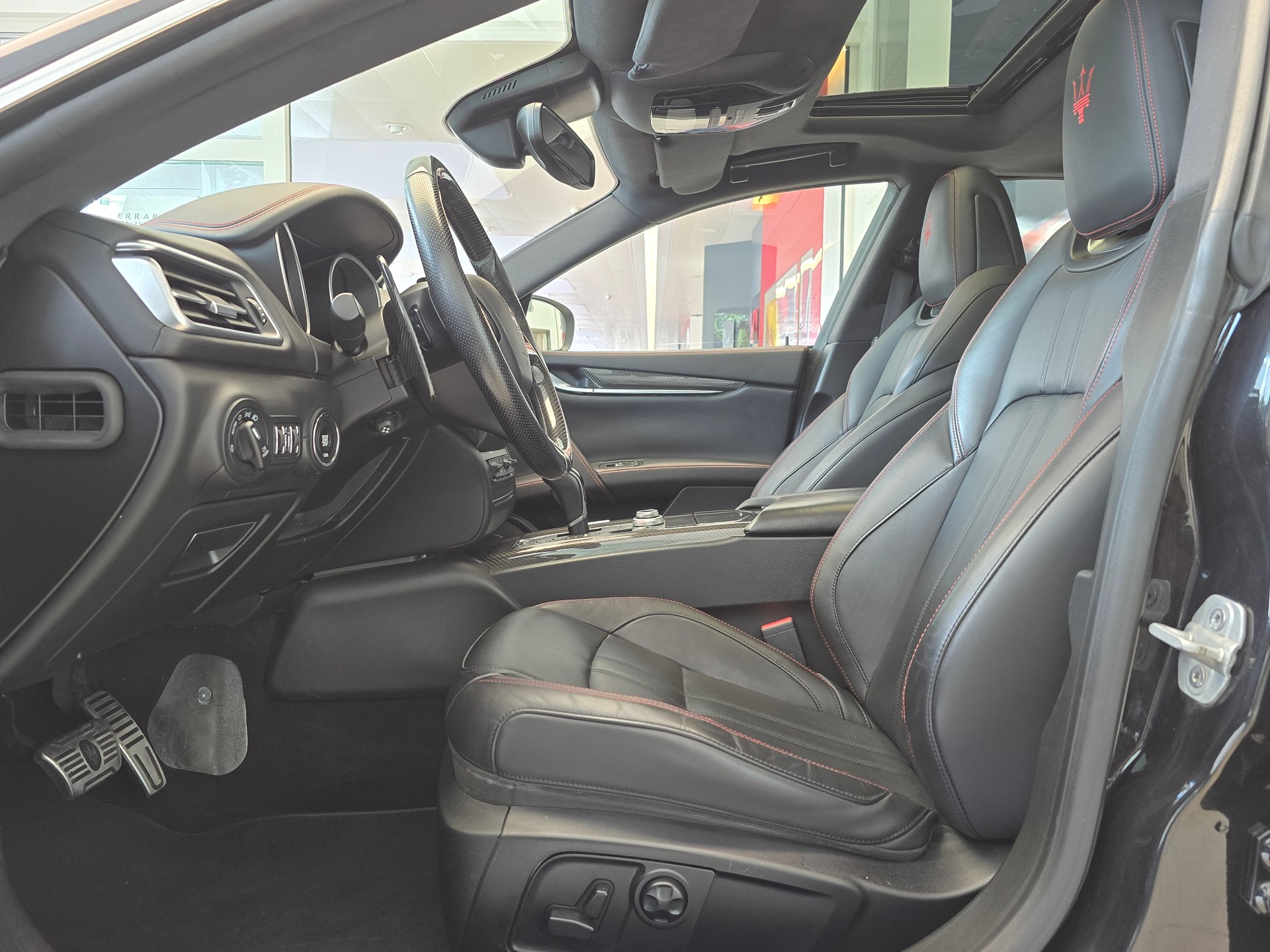 MASERATI Ghibli S Q4 3.0 V6 Automatica-image-7