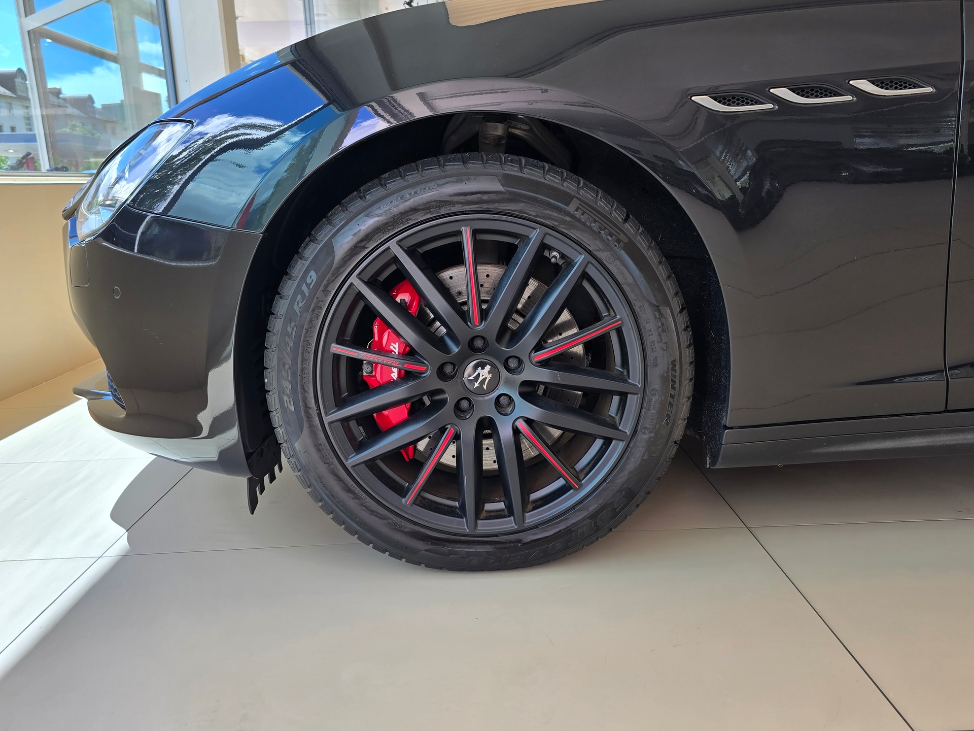 MASERATI Ghibli S Q4 3.0 V6 Automatica-image-14