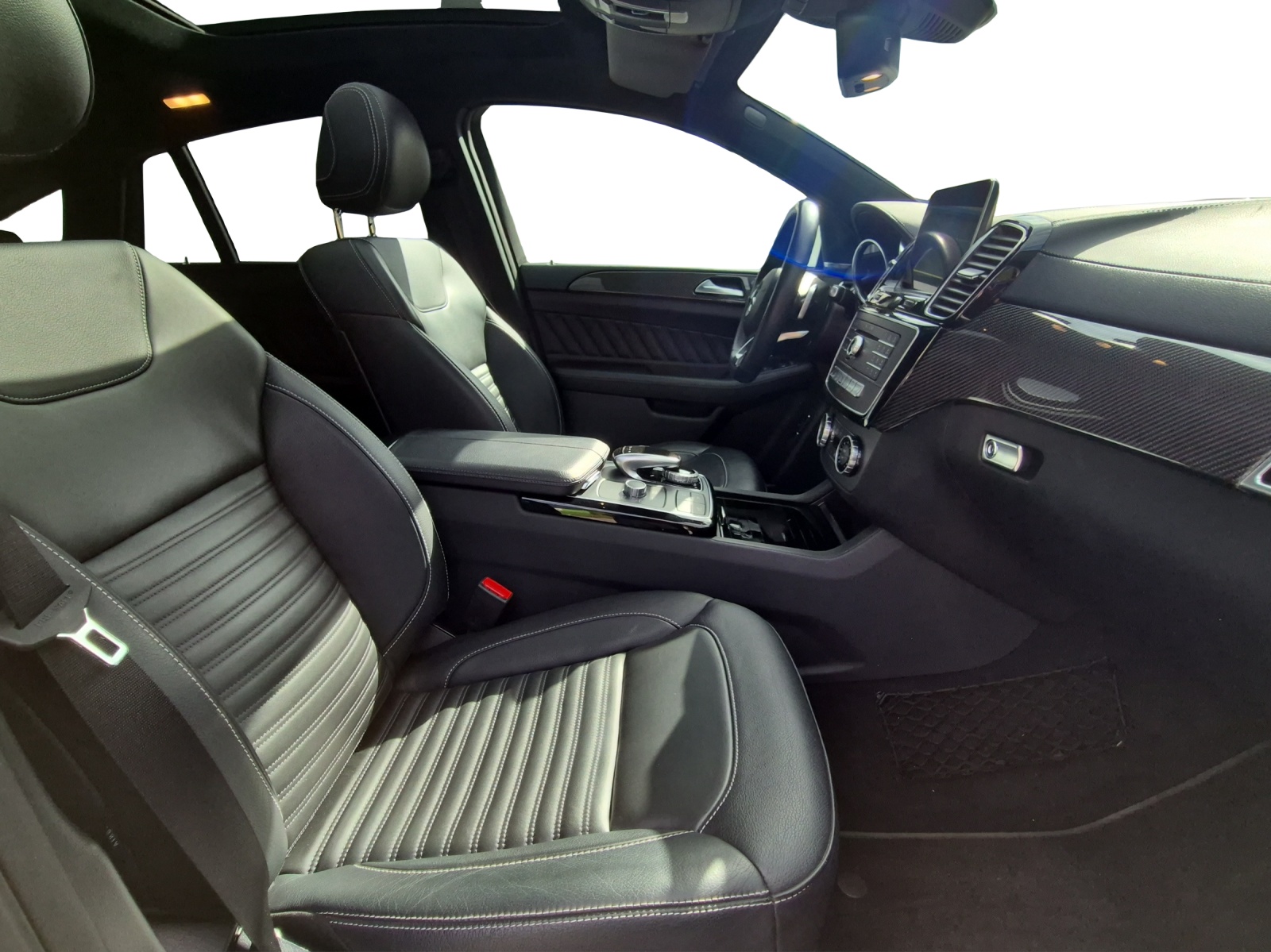 MERCEDES-BENZ GLE Coupé 400 4Matic-image-12