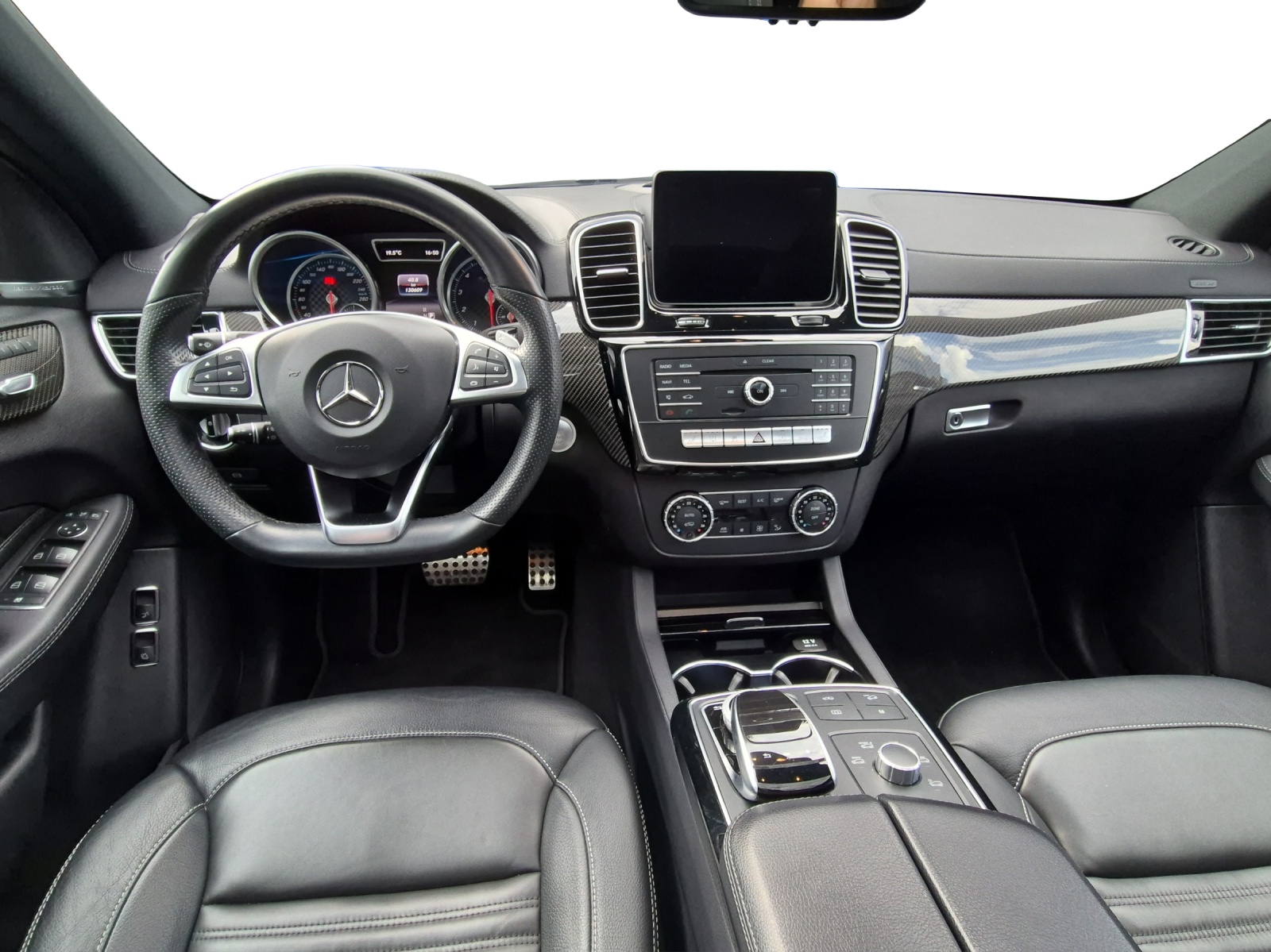 MERCEDES-BENZ GLE Coupé 400 4Matic-image-8