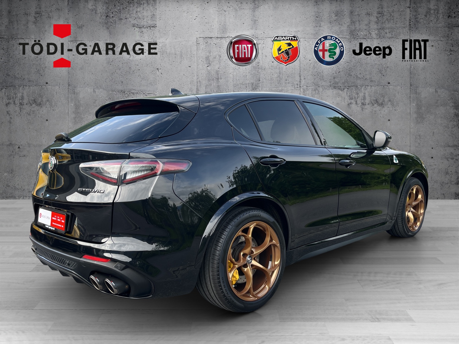 ALFA ROMEO Stelvio 2.9 V6 Biturbo Q4 Quadrifoglio SKY AKRAPOVIC-image-5