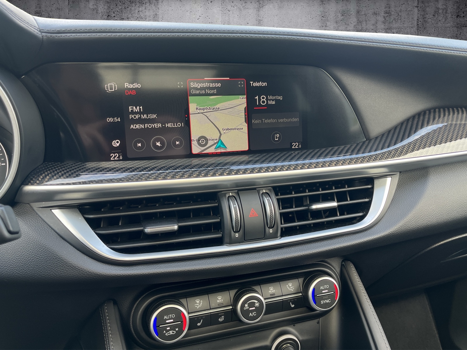 ALFA ROMEO Stelvio 2.9 V6 Biturbo Q4 Quadrifoglio SKY AKRAPOVIC-image-12