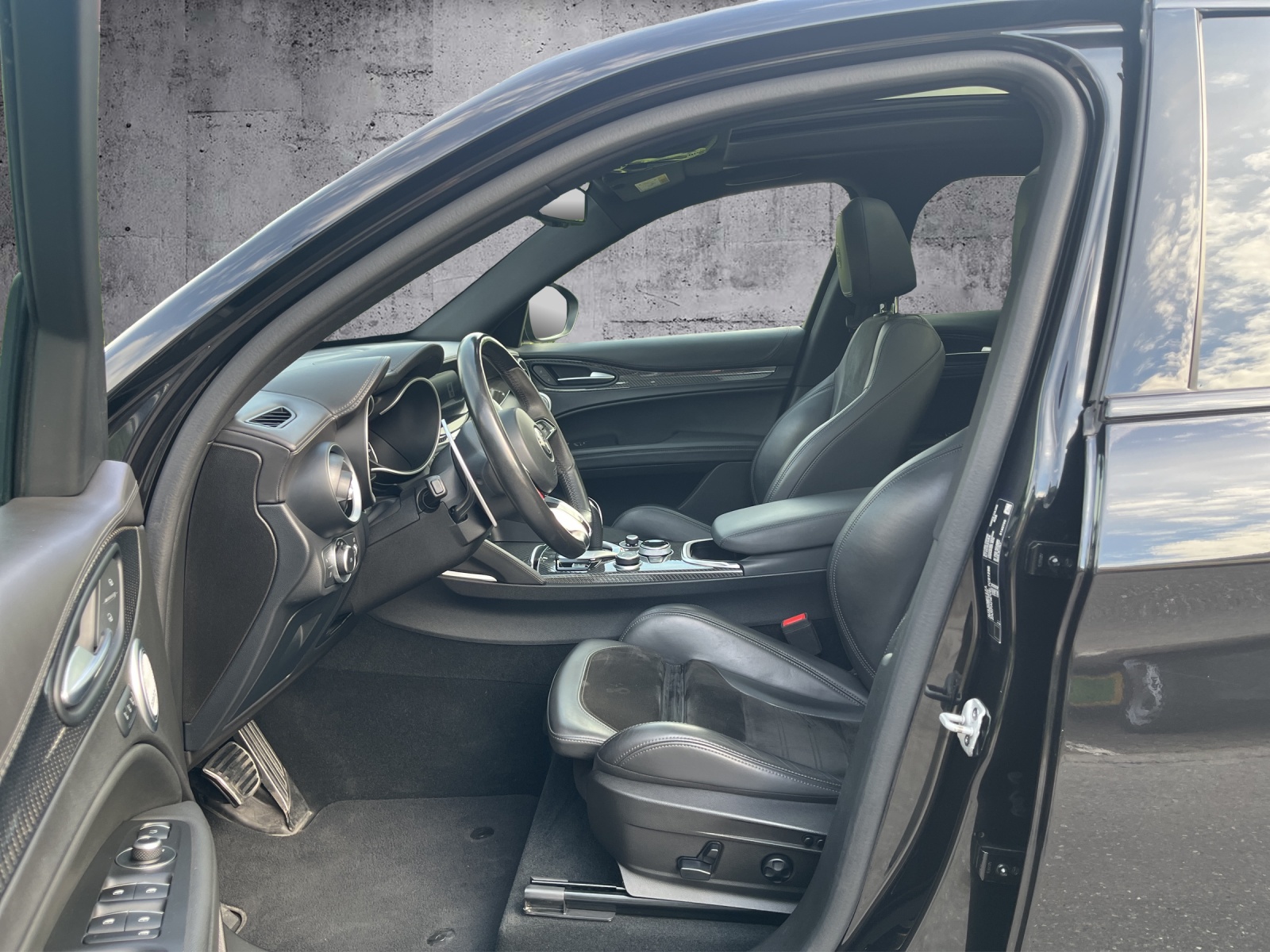 ALFA ROMEO Stelvio 2.9 V6 Biturbo Q4 Quadrifoglio SKY AKRAPOVIC-image-8