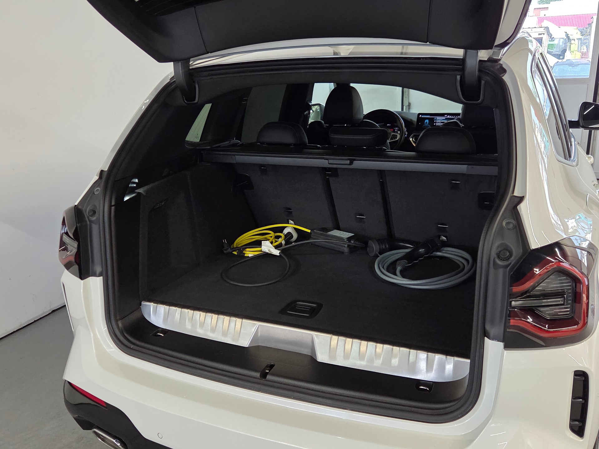BMW X3 30e xDrive M-Sport-image-23