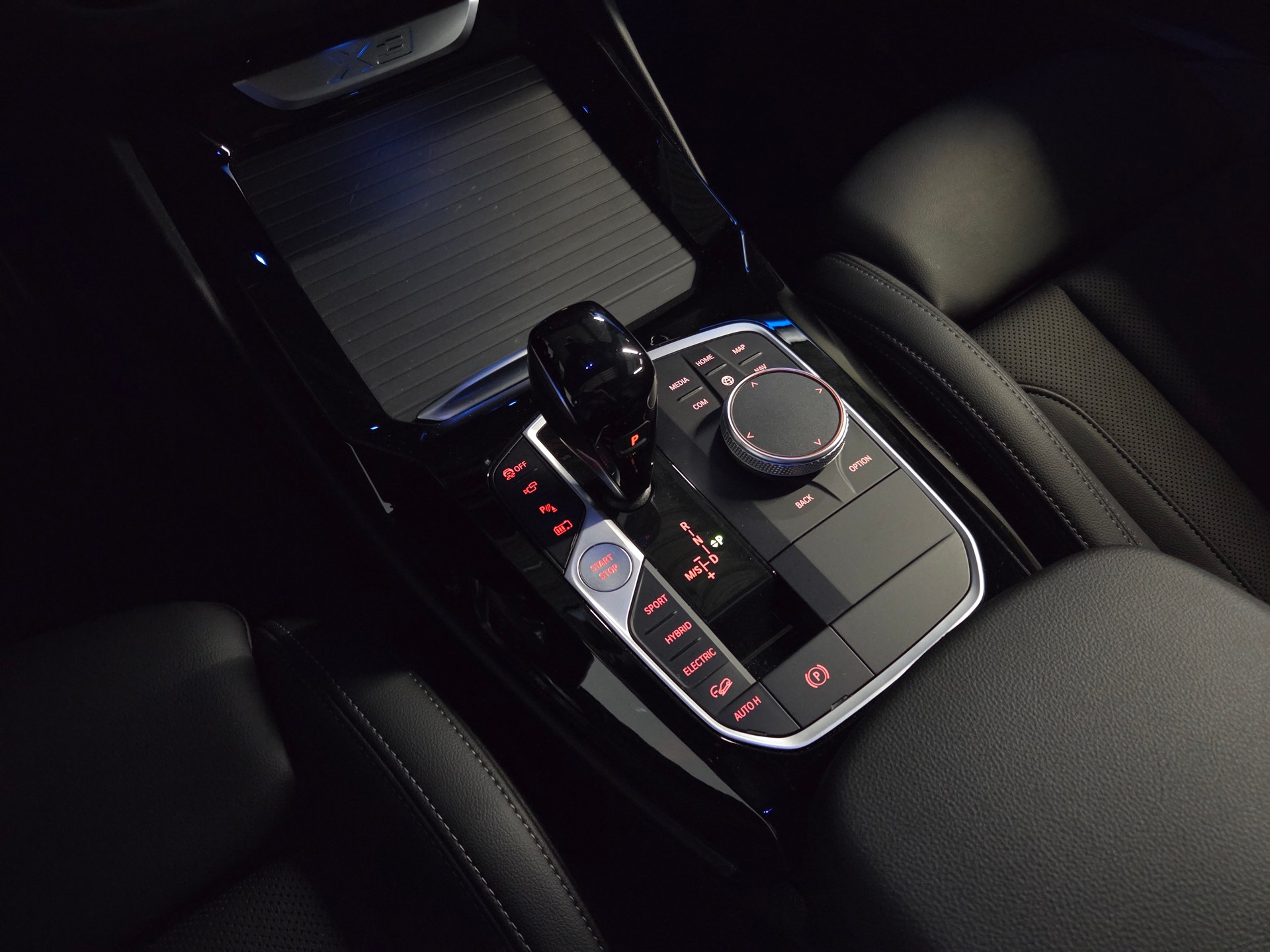 BMW X3 30e xDrive M-Sport-image-18