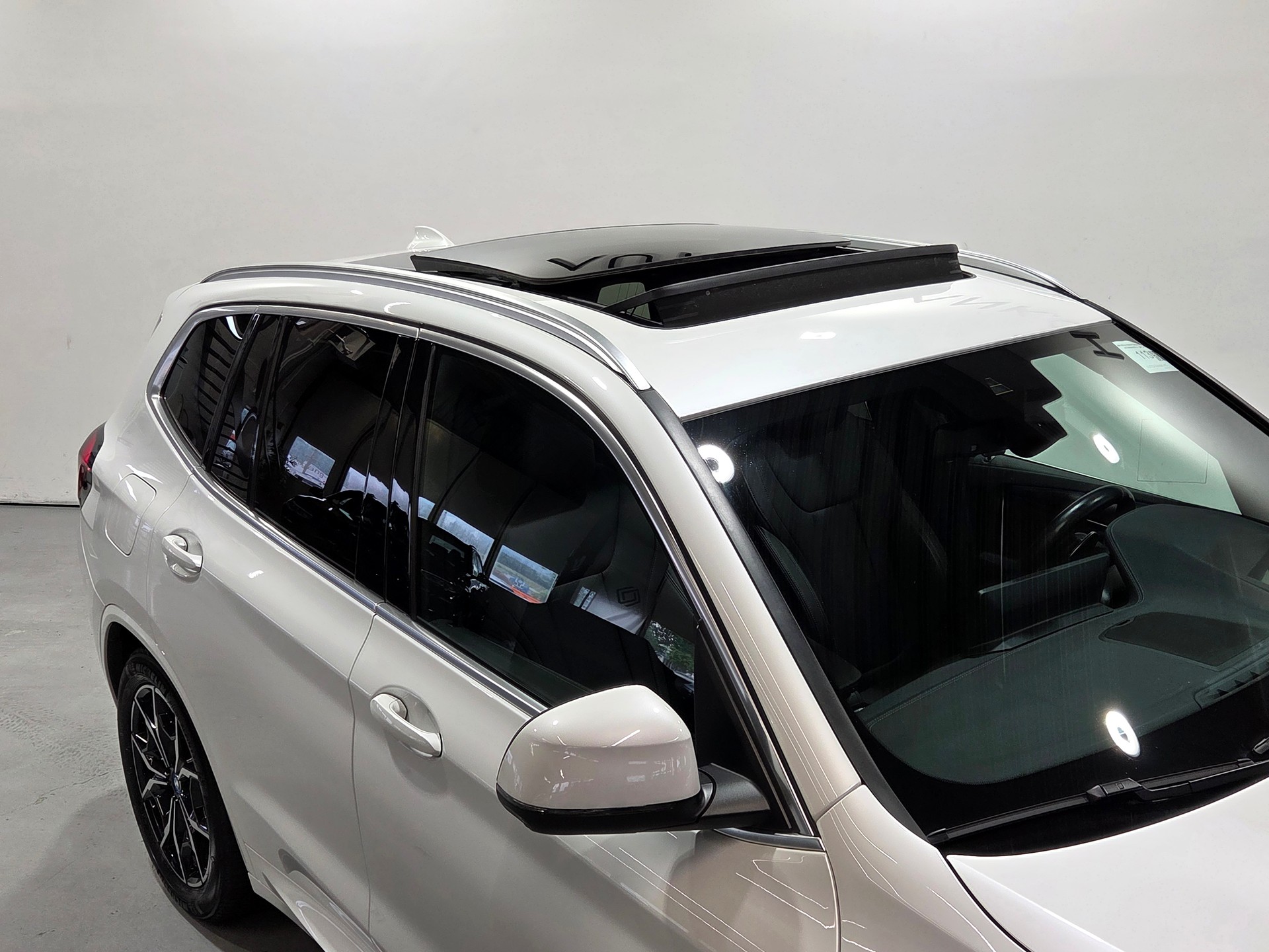 BMW X3 30e xDrive M-Sport-image-9