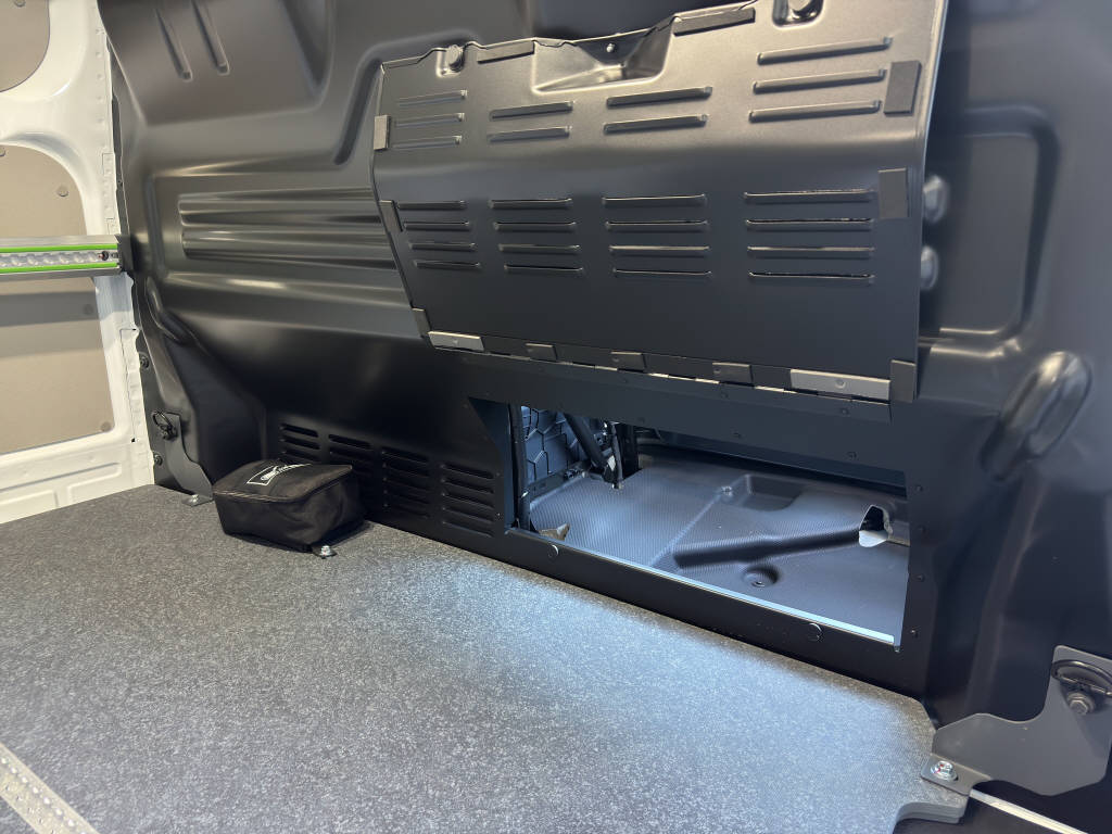 FORD Transit Custom Van 320 L2 2.0 EcoBlue Trend 4WD-image-16