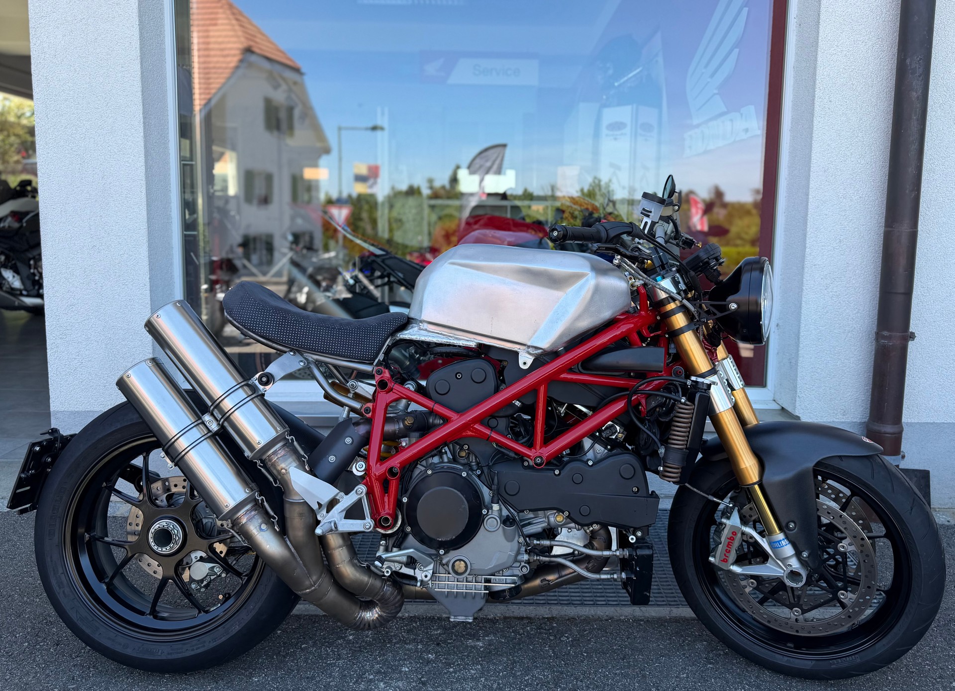 DUCATI 1098 S-image-0