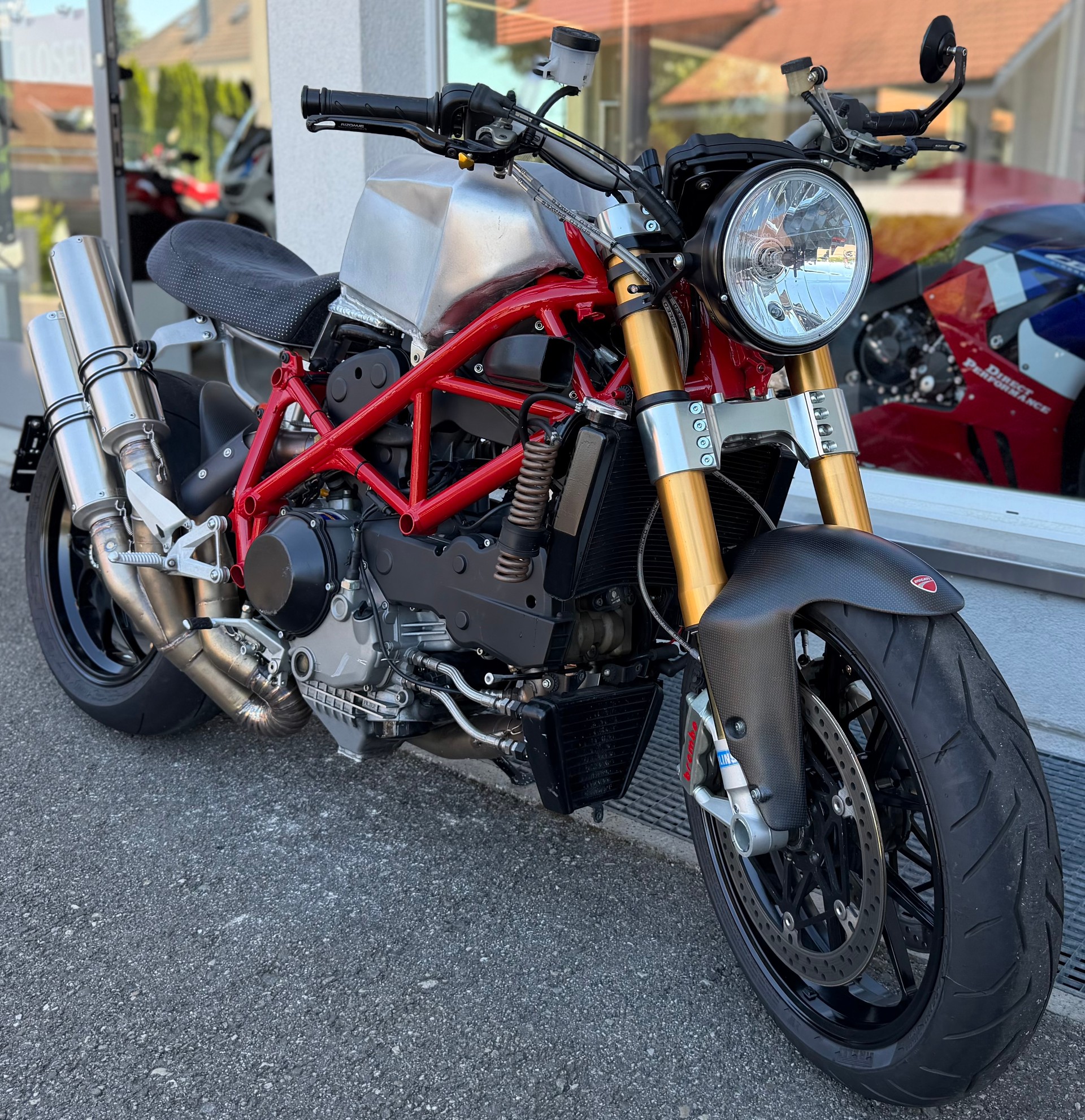 DUCATI 1098 S-image-2
