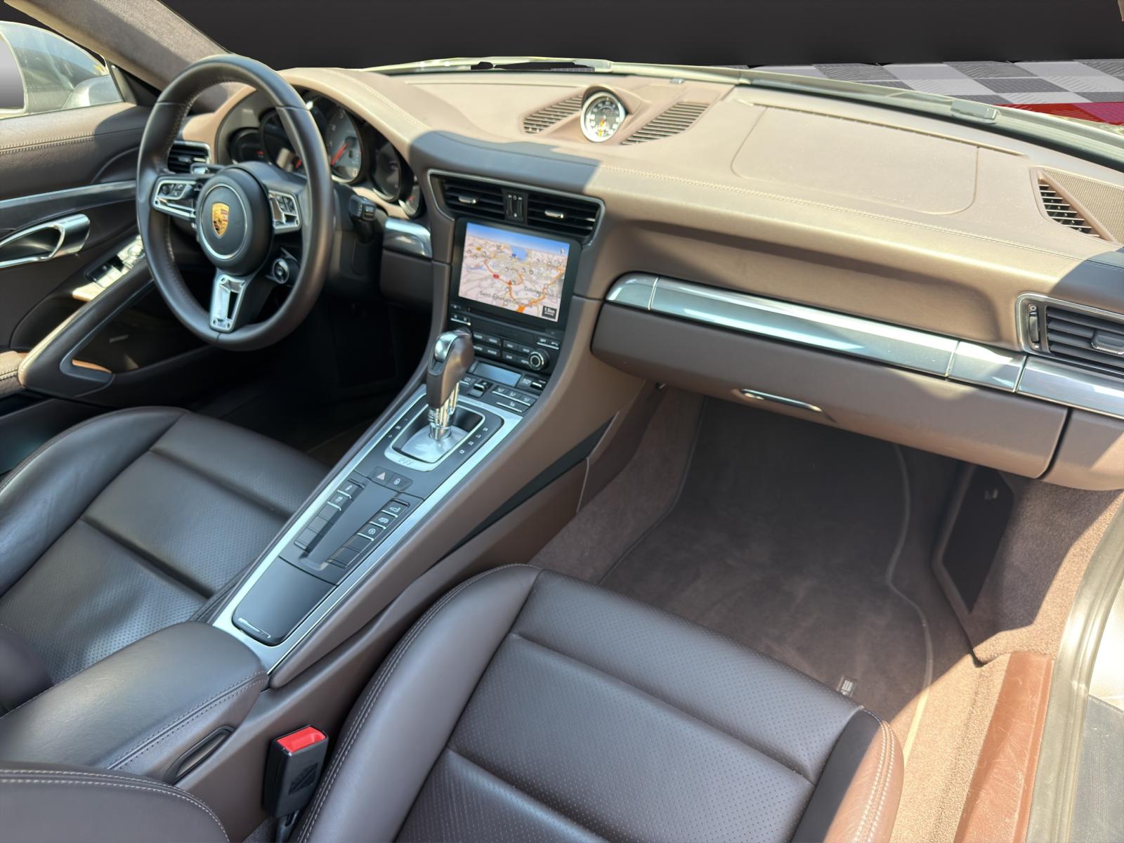 PORSCHE 911 Carrera 4S PDK-image-16