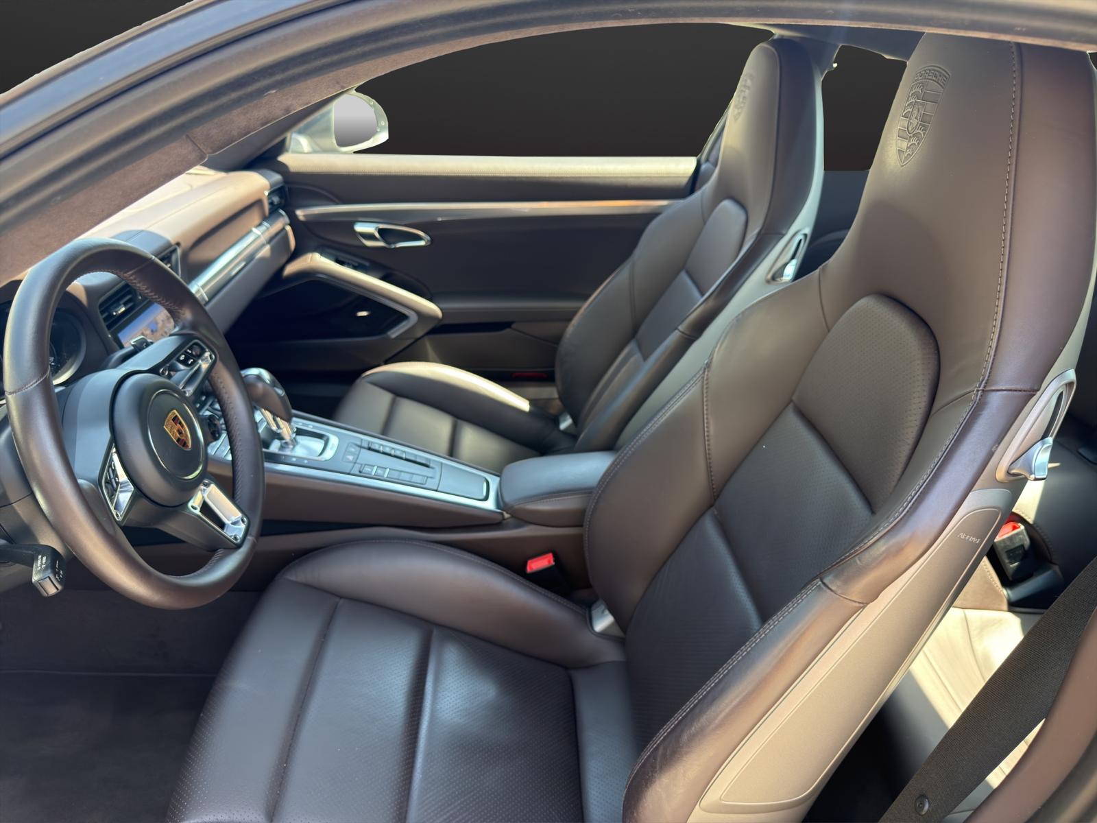 PORSCHE 911 Carrera 4S PDK-image-12