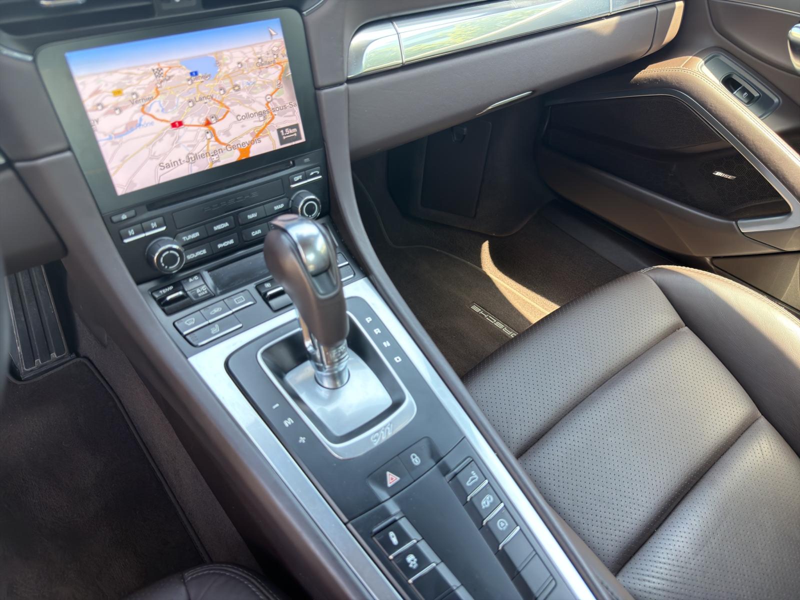 PORSCHE 911 Carrera 4S PDK-image-13