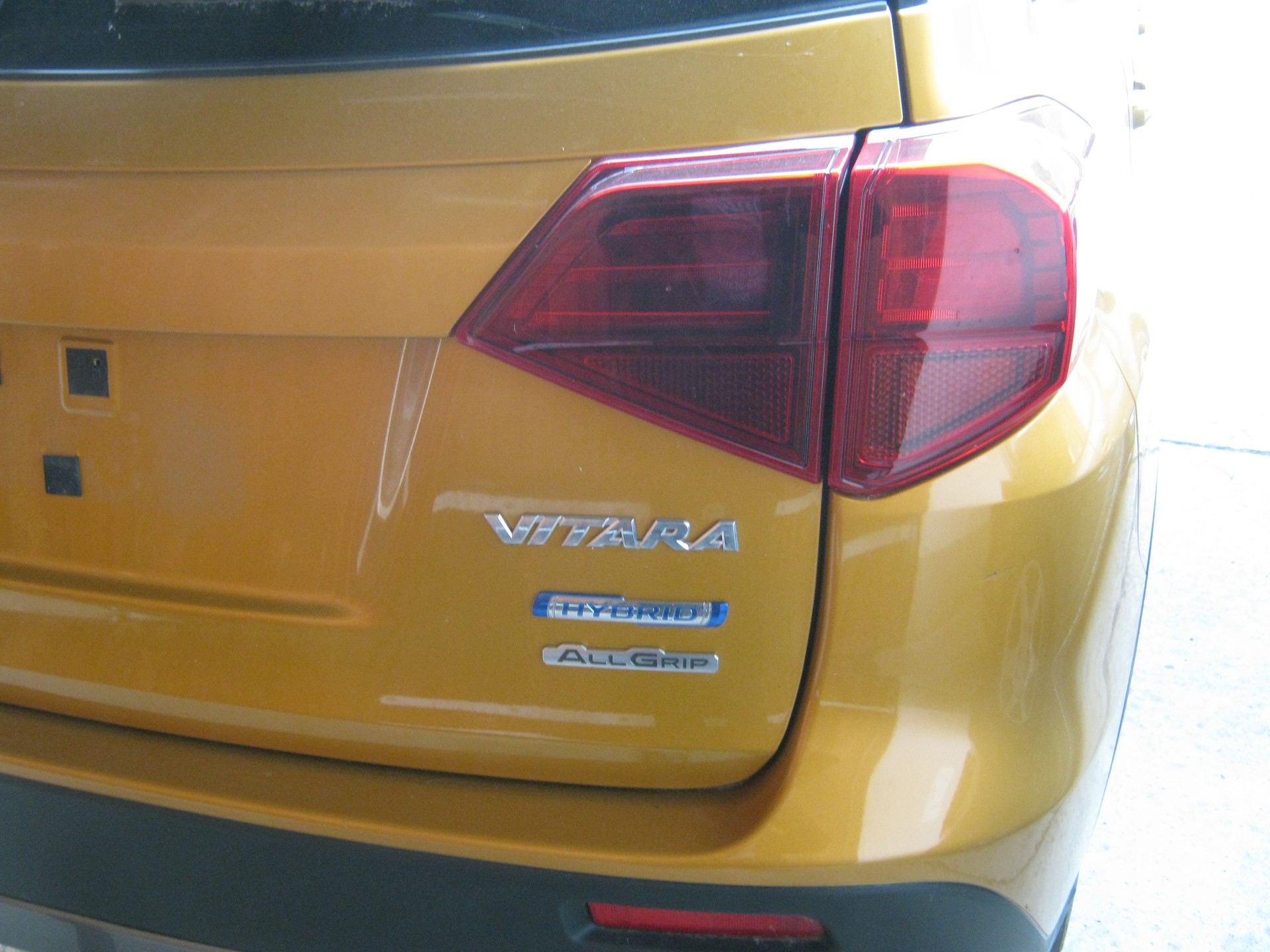 SUZUKI Vitara 1.4 Boosterjet Generation Top Hybrid-image-12