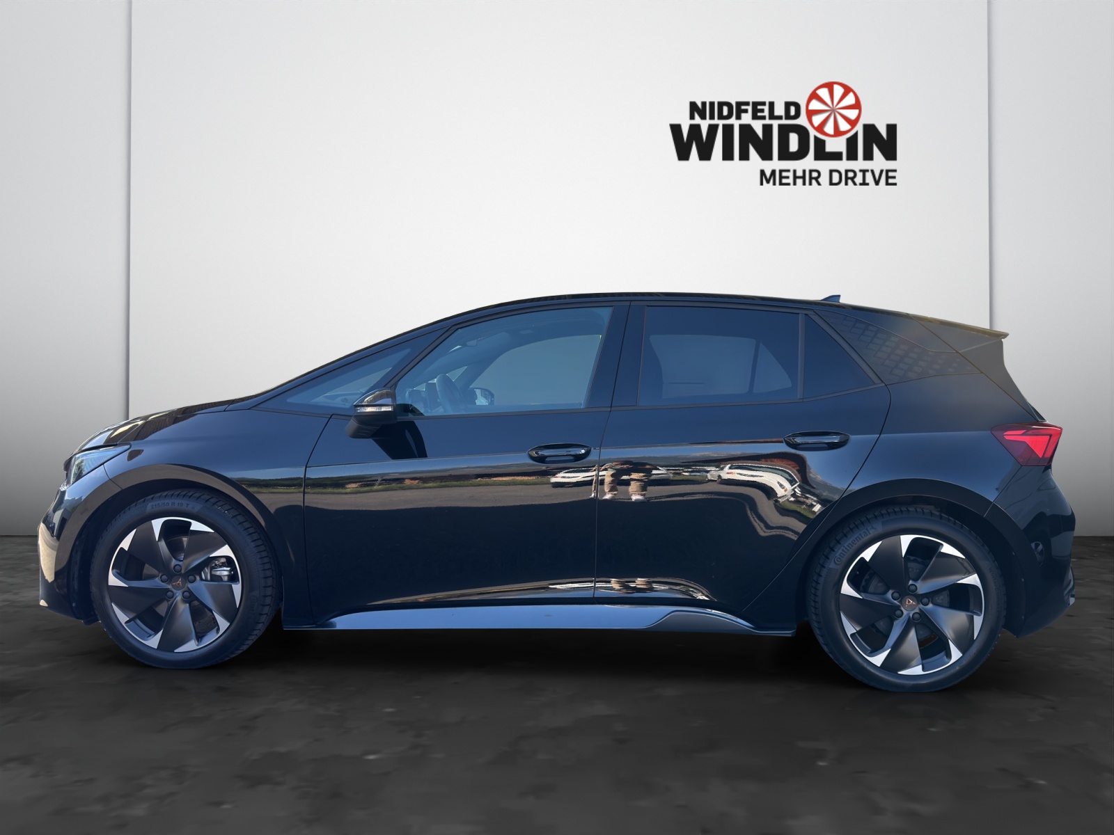 CUPRA Born Electric 59 kWh e-Boost-showroom-element-2