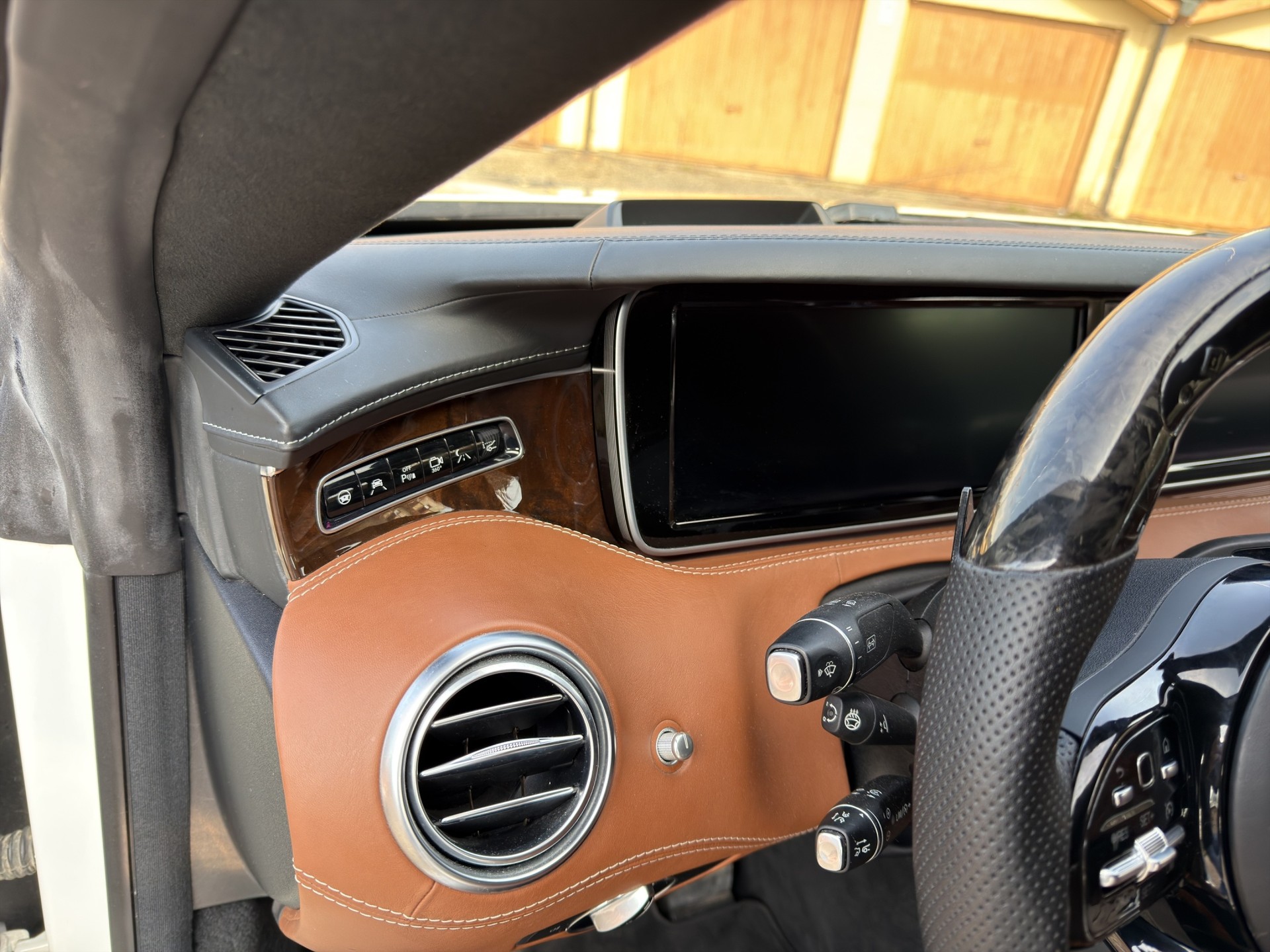MERCEDES-BENZ S 63 AMG Coupé 4Matic Speedshift MCT-image-17