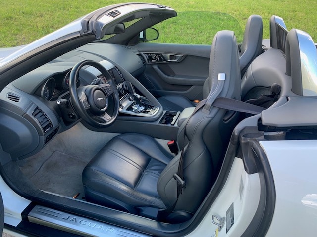 JAGUAR F-Type Convertible 3.0 V6 S/C-image-6