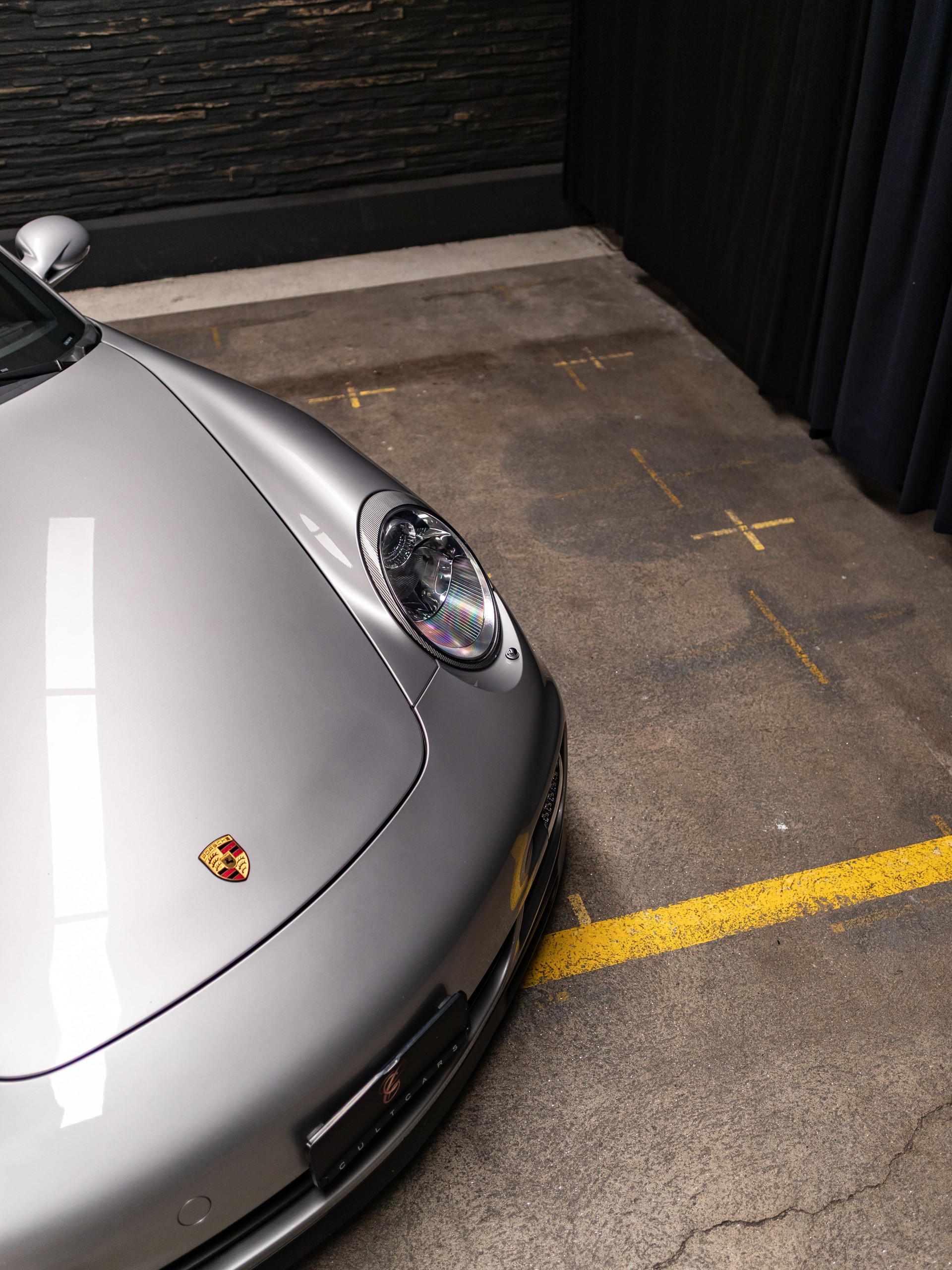 PORSCHE 911 Turbo-image-11