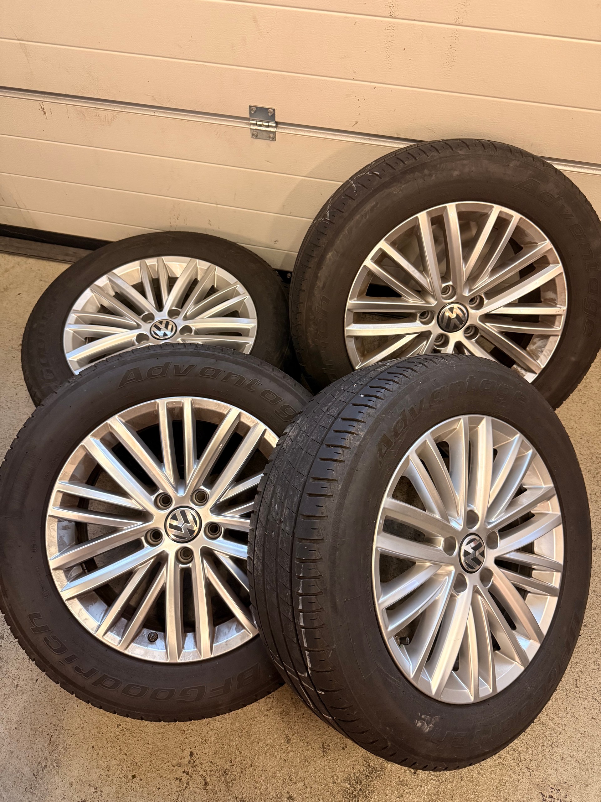 VW Tiguan 2.0 TSI Cup R-Line 4Motion DSG-image-25