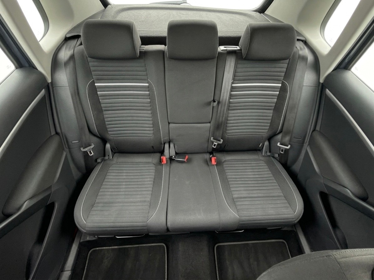 VW Tiguan 2.0 TSI Cup R-Line 4Motion DSG-image-10