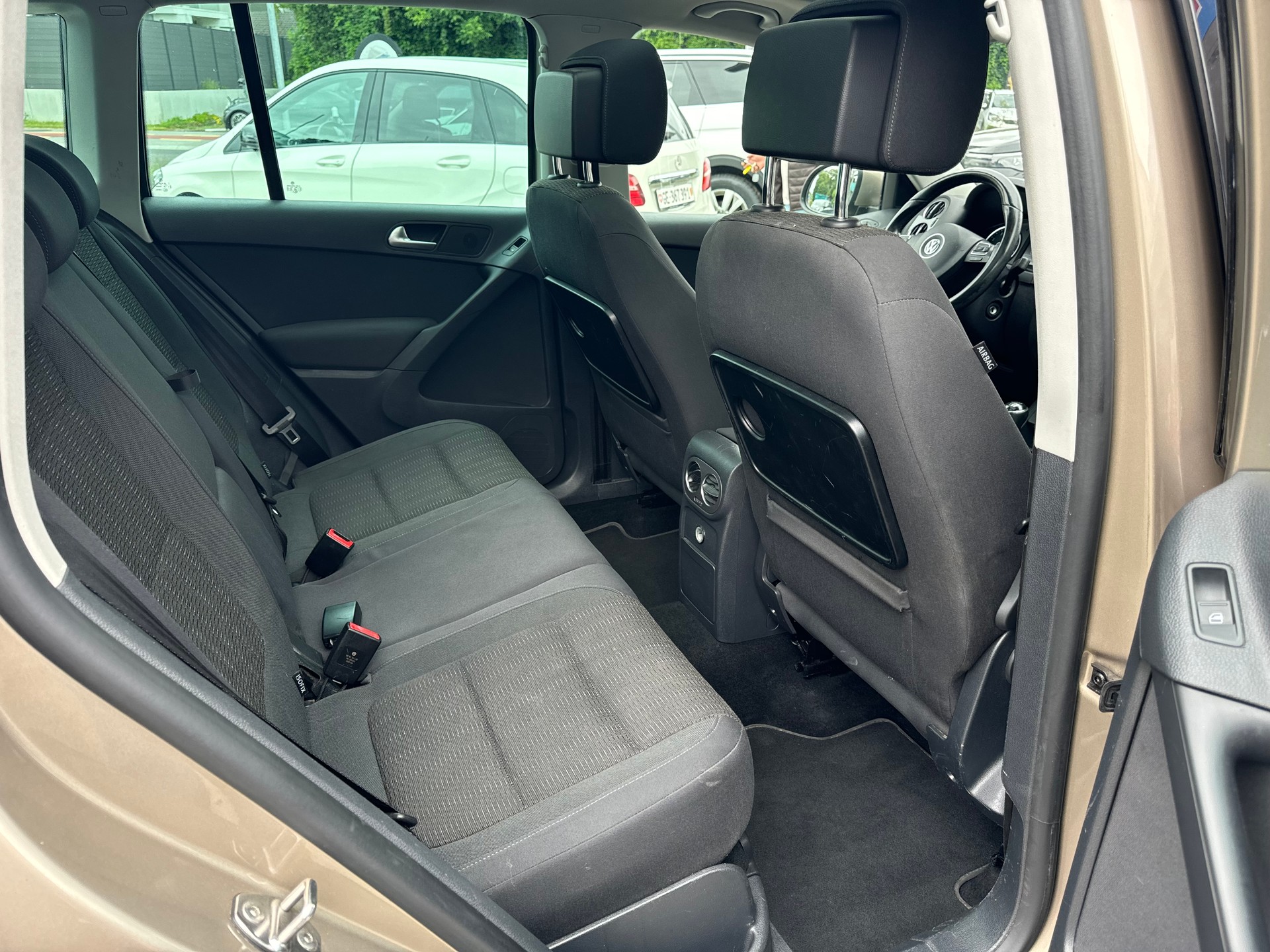 VW Tiguan 1.4 TSI BlueMotion Trend&Fun 4x2-image-11