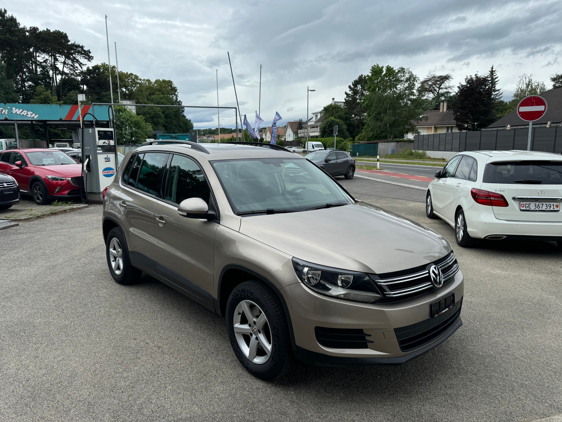 VW Tiguan 1.4 TSI BlueMotion Trend&Fun 4x2-image-2
