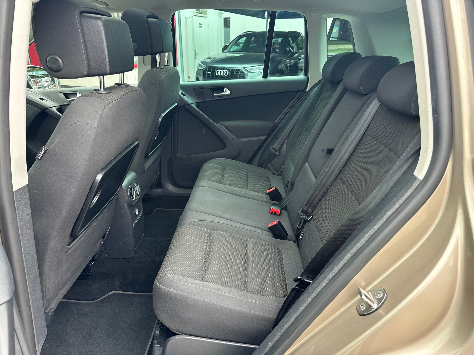 VW Tiguan 1.4 TSI BlueMotion Trend&Fun 4x2-image-12