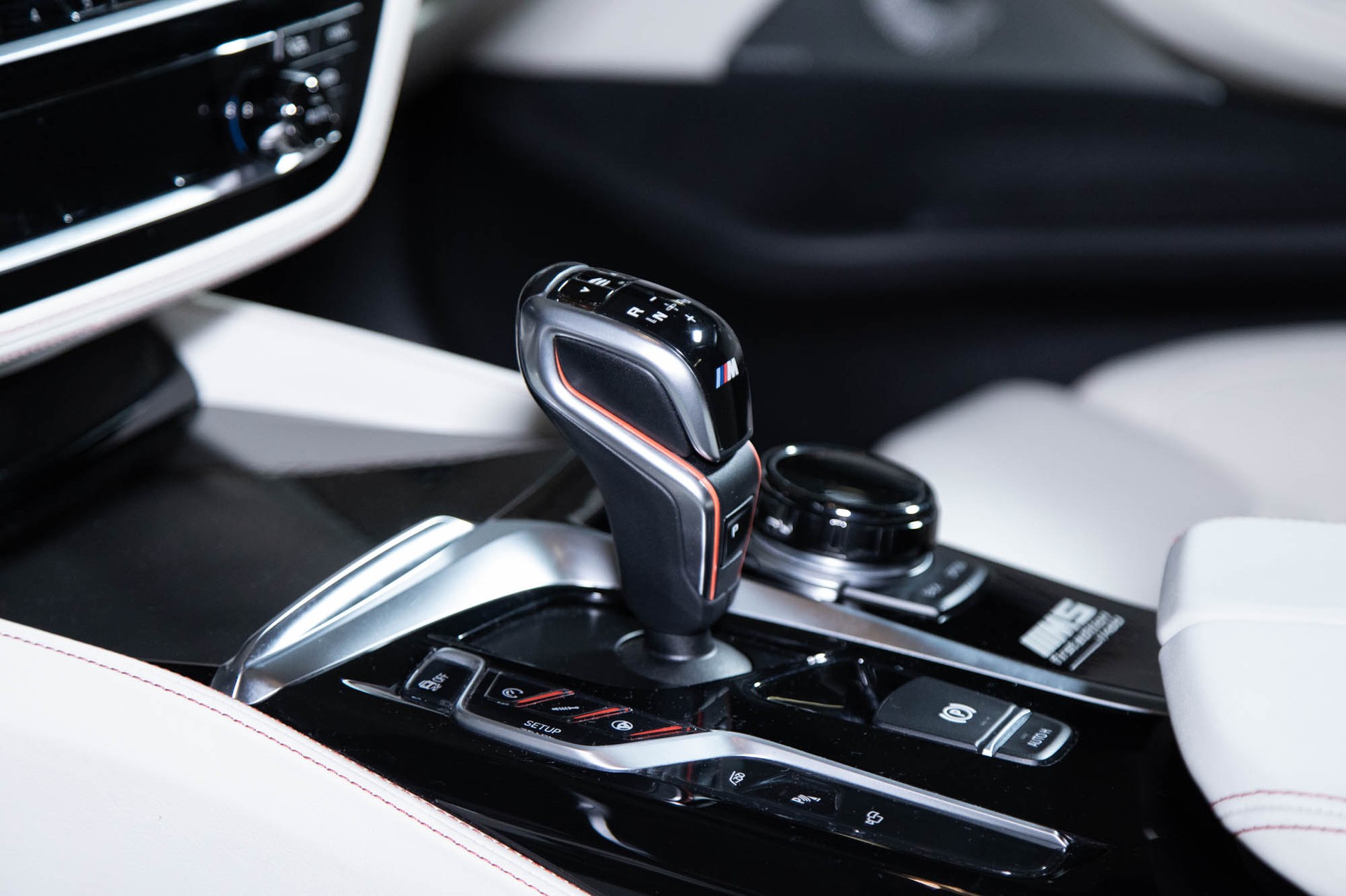 BMW M5 xDrive Drivelogic First Edition-image-15