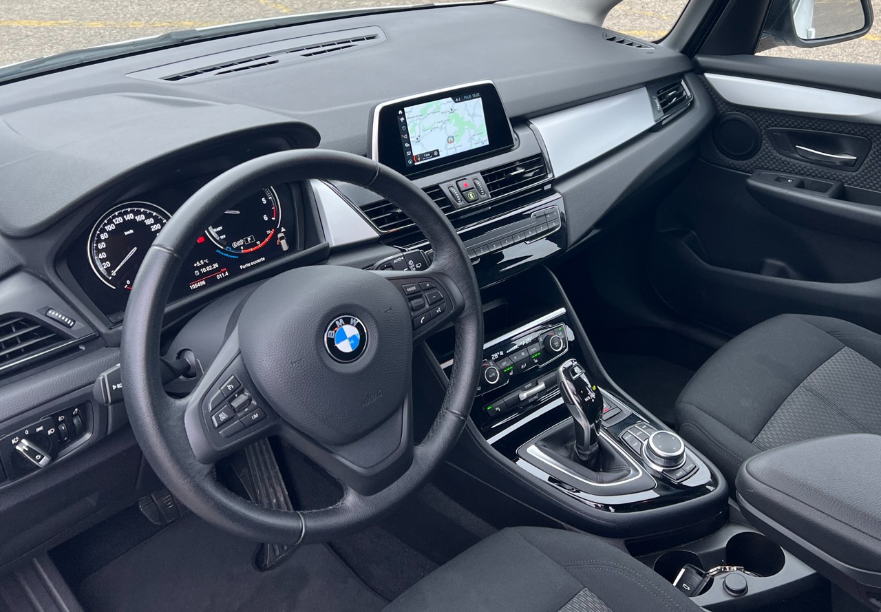 BMW 216d Gran Tourer DKG-image-6