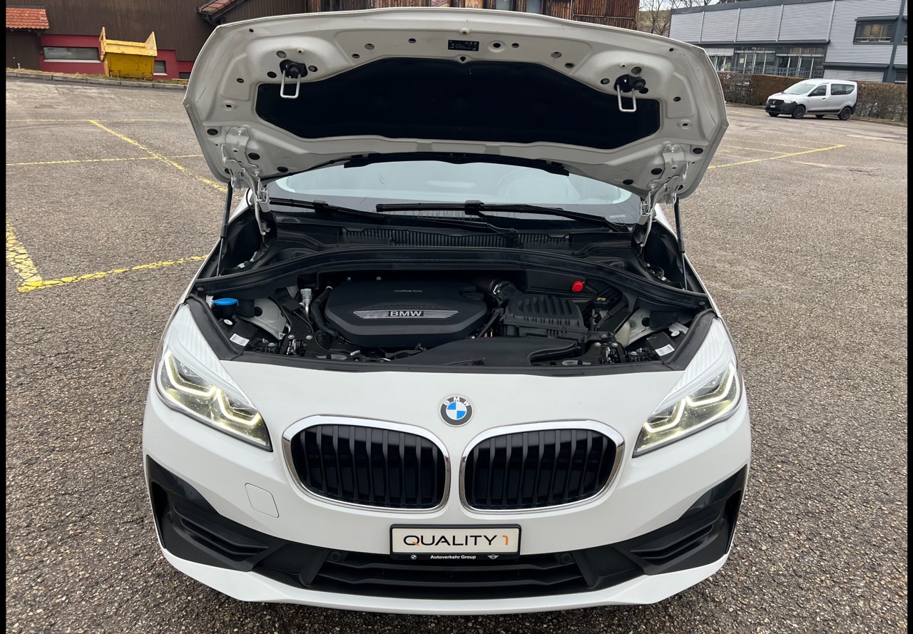 BMW 216d Gran Tourer DKG-image-13