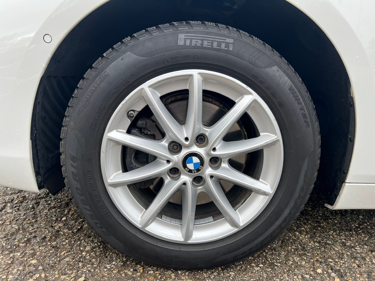 BMW 216d Gran Tourer DKG-image-14